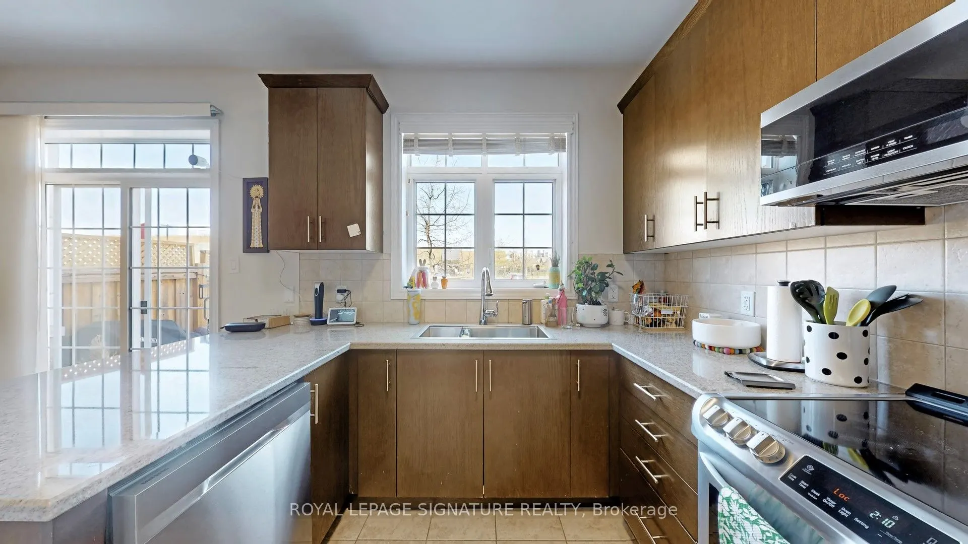 3073 Eberly Woods Drive