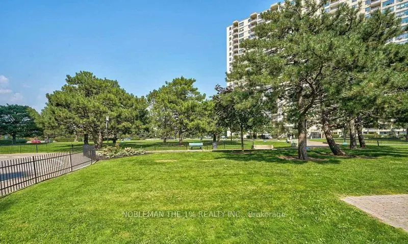 390 Dixon Road, #414
