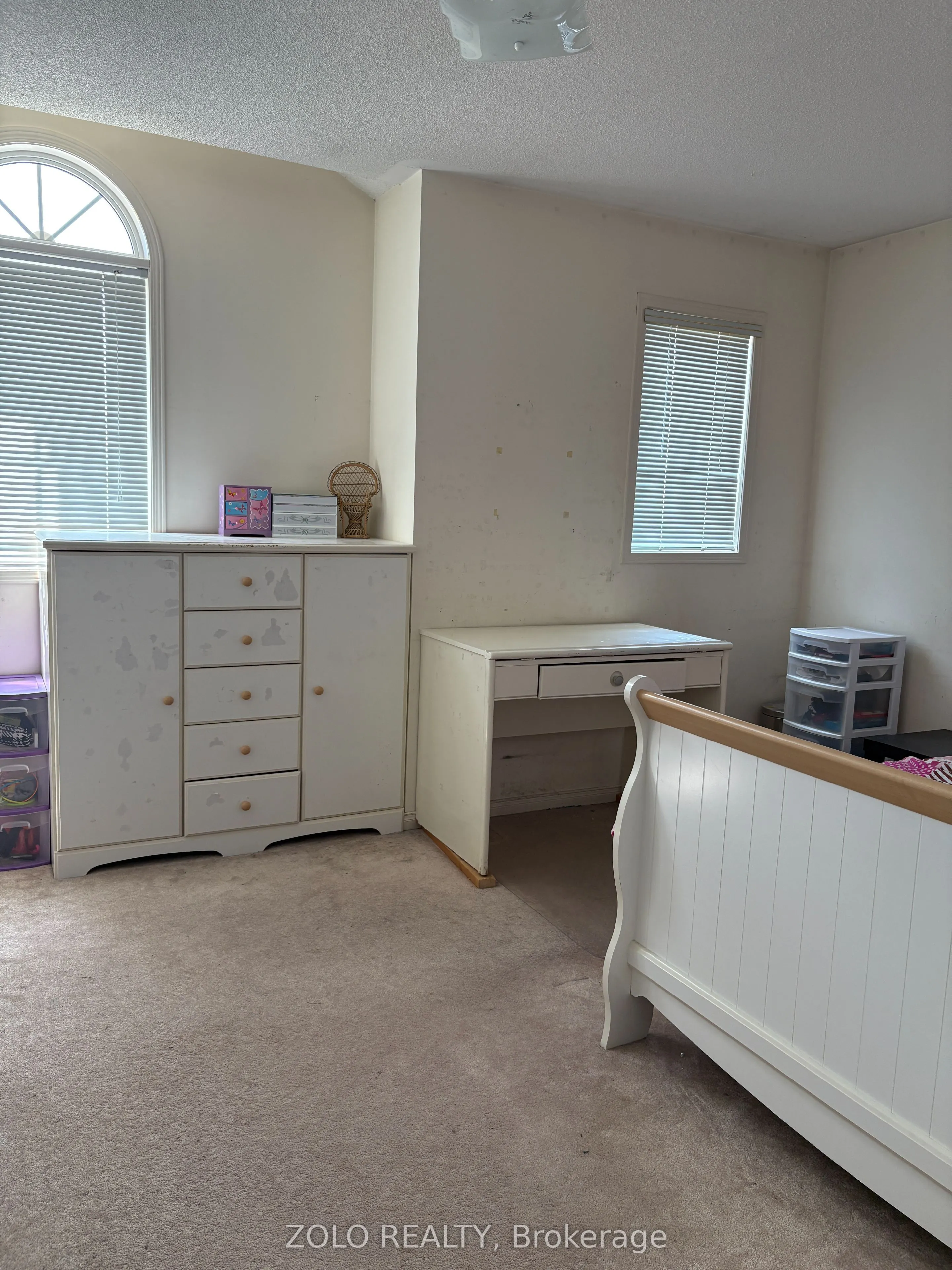 427 Huntington Ridge Drive