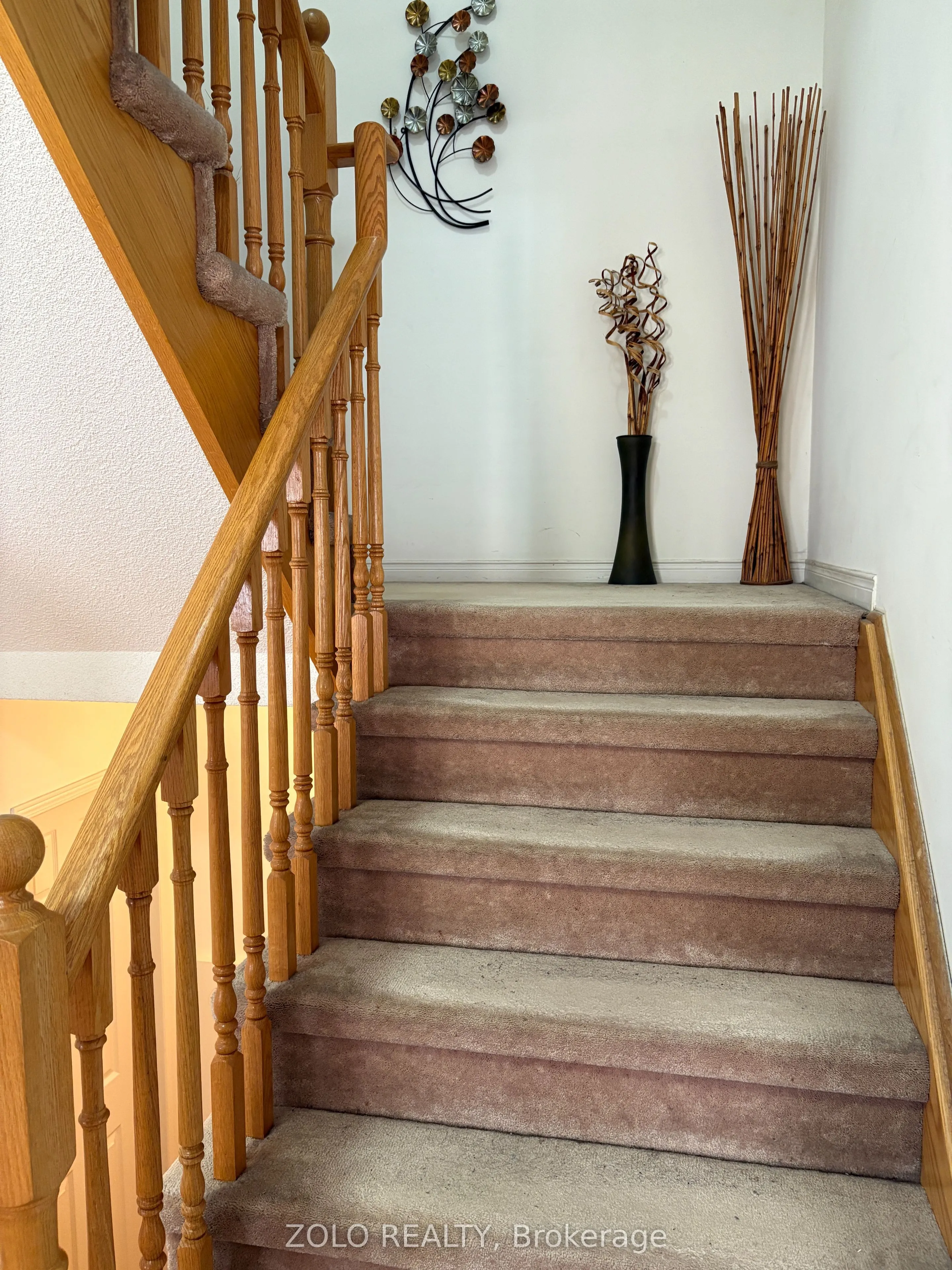 427 Huntington Ridge Drive