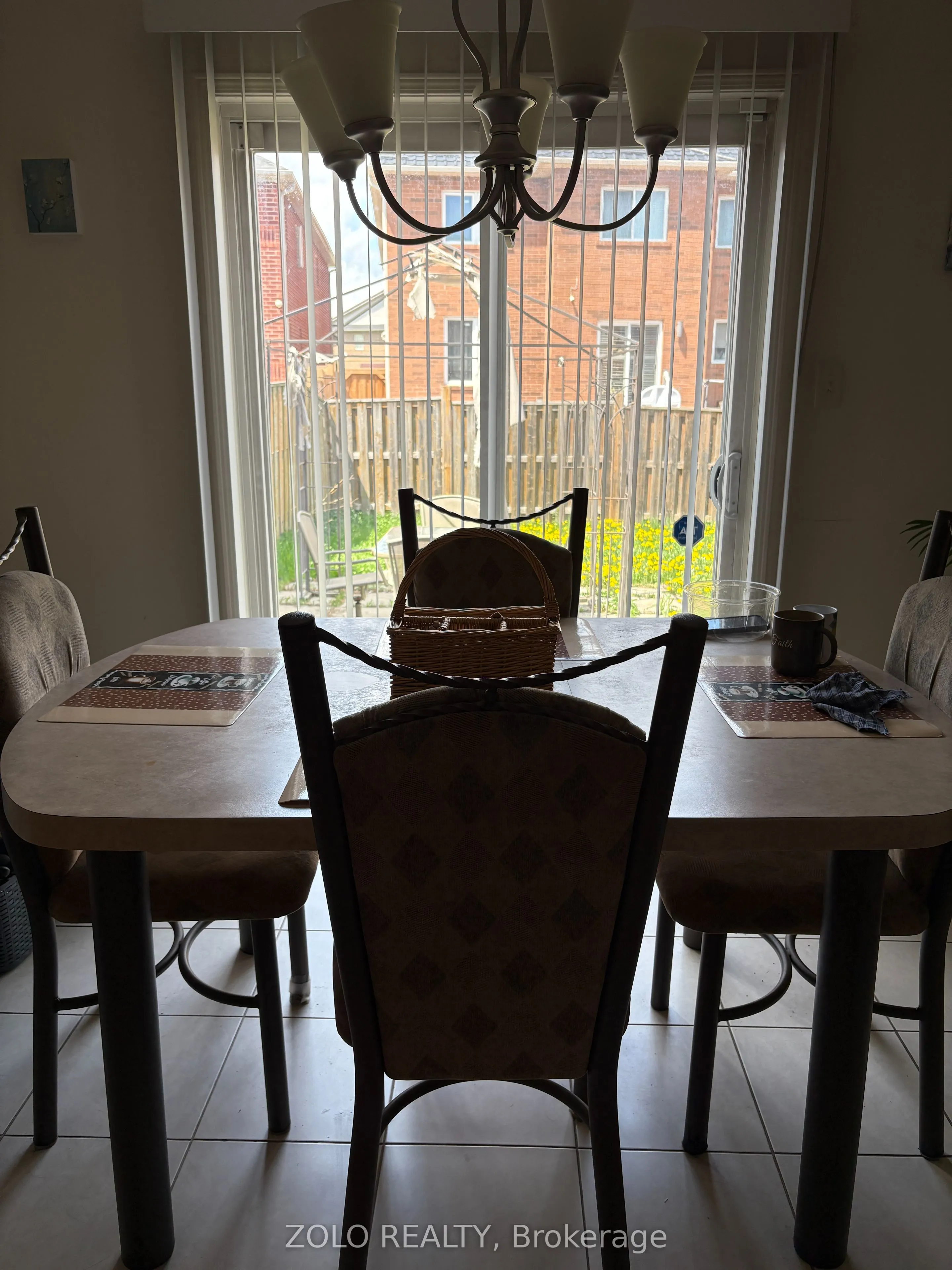 427 Huntington Ridge Drive