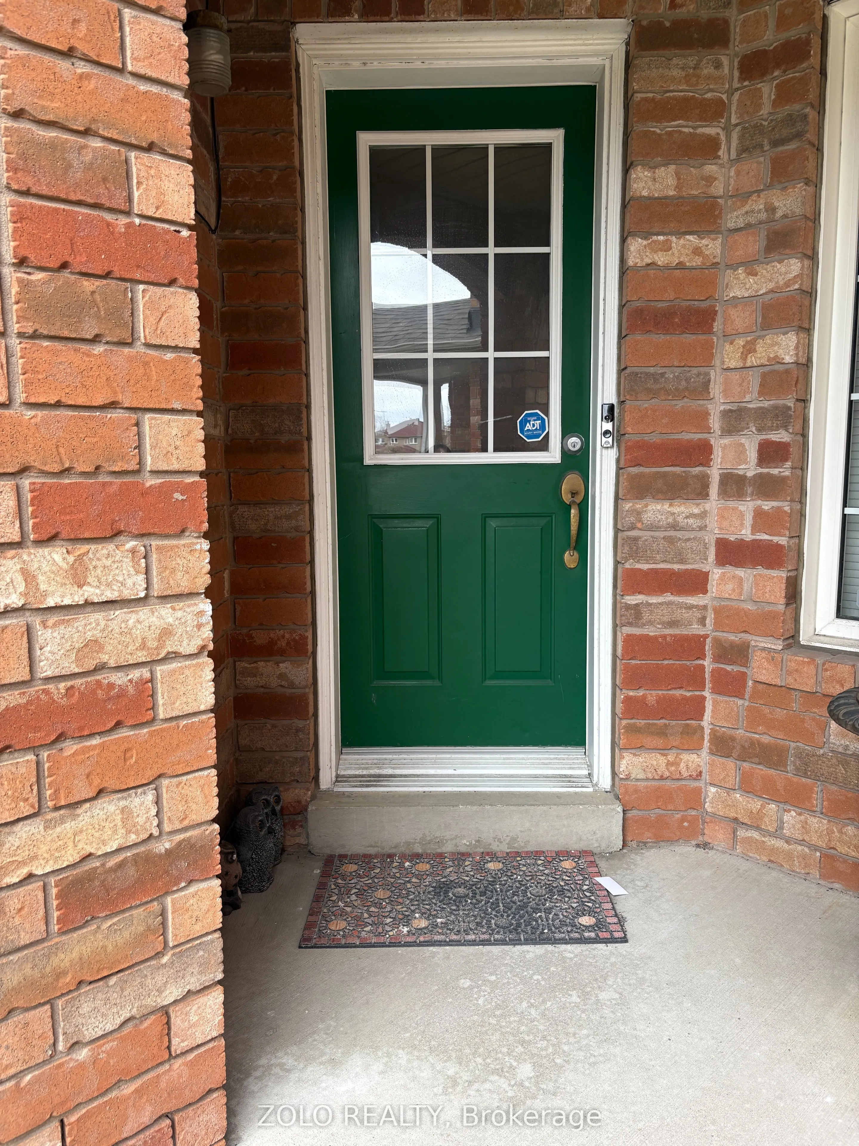 427 Huntington Ridge Drive