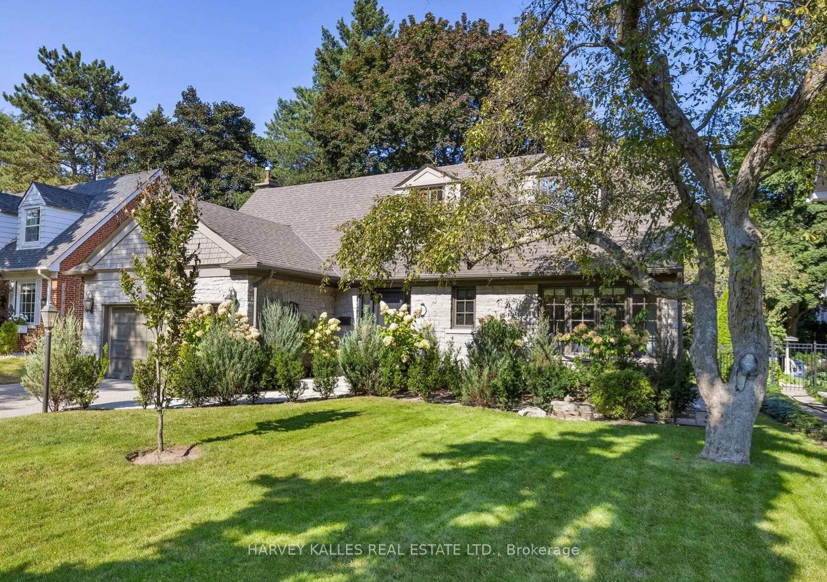 59 Edgevalley Drive