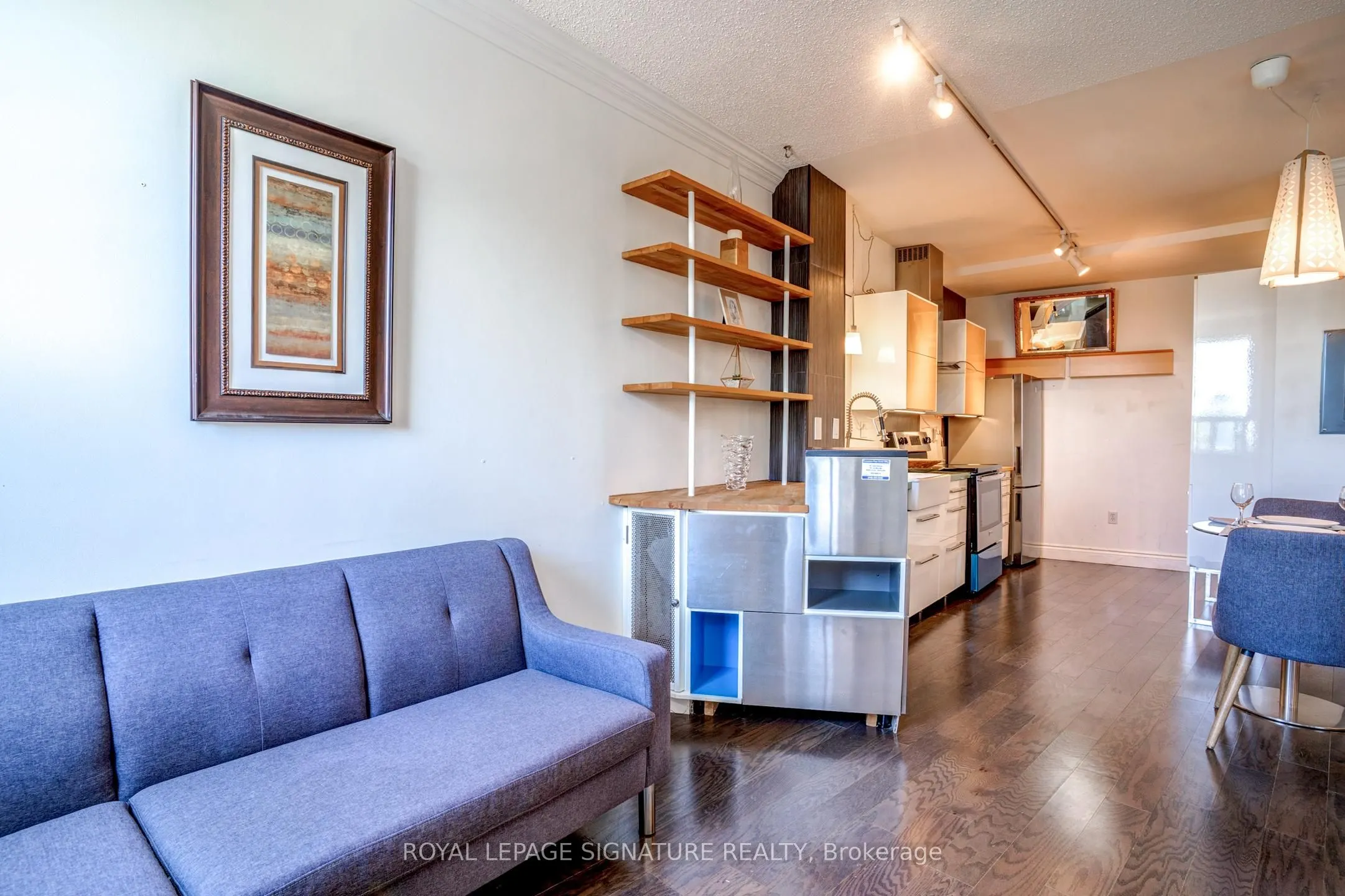 2874 Keele Street, #304