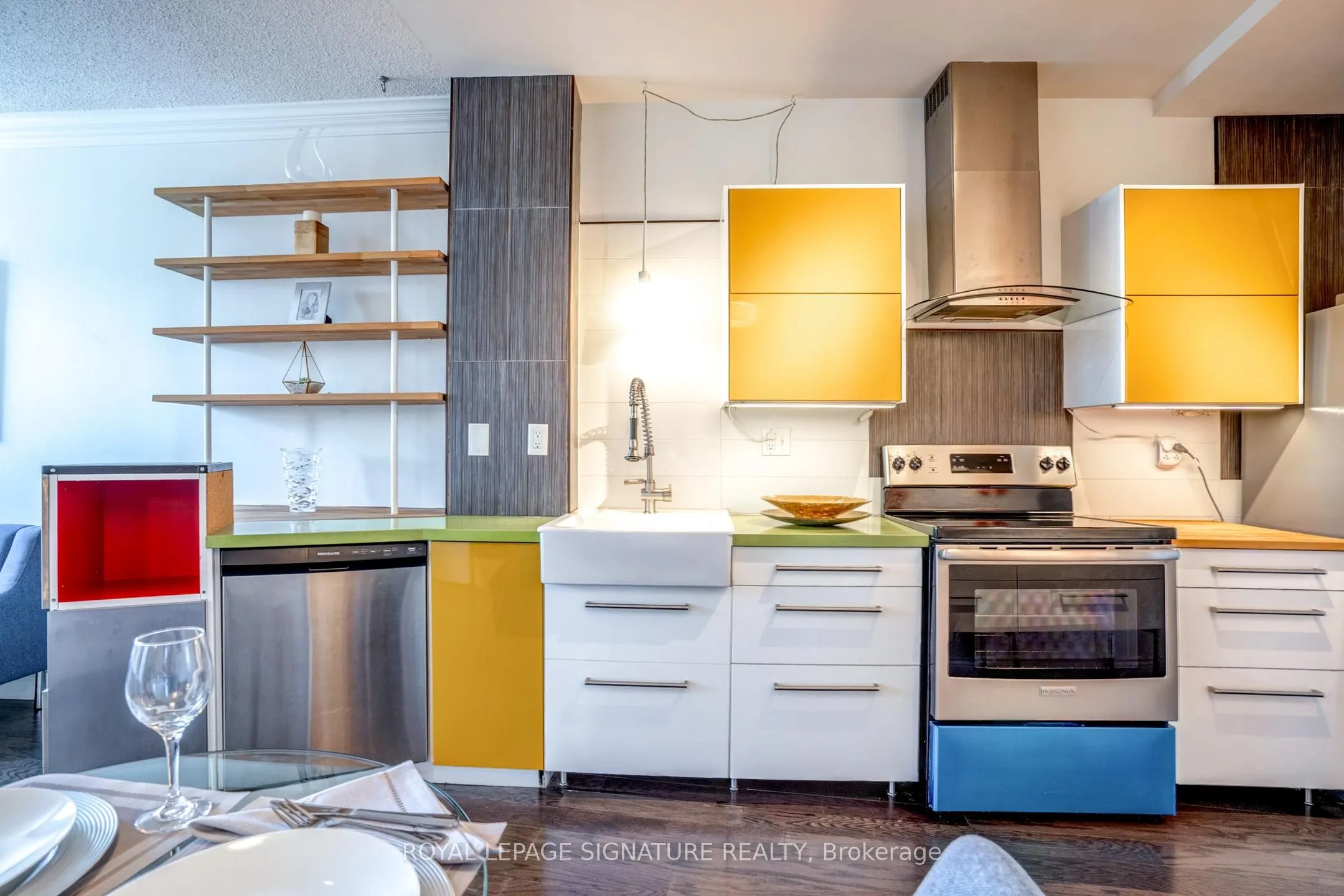 2874 Keele Street, #304