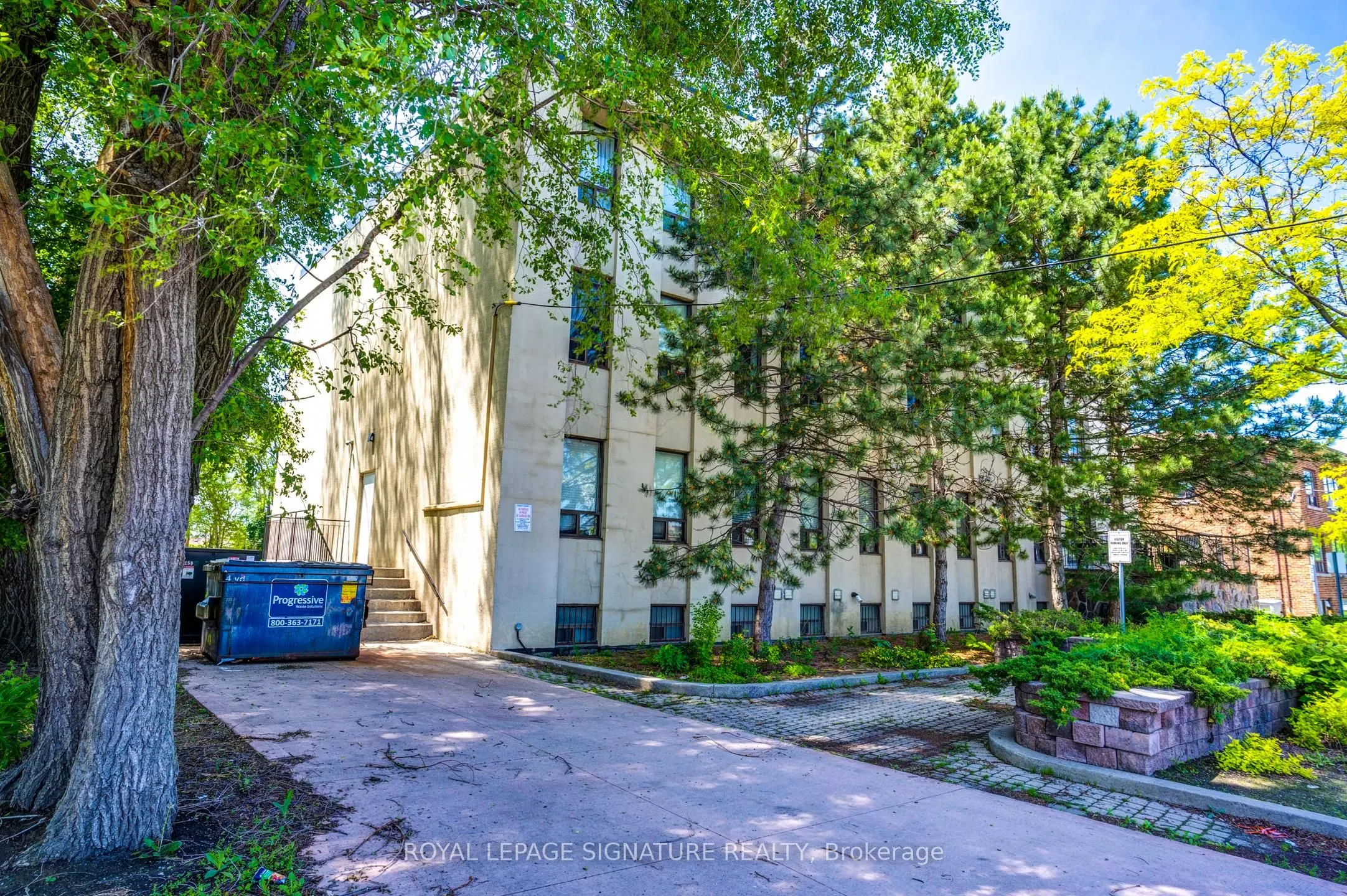 2874 Keele Street, #304
