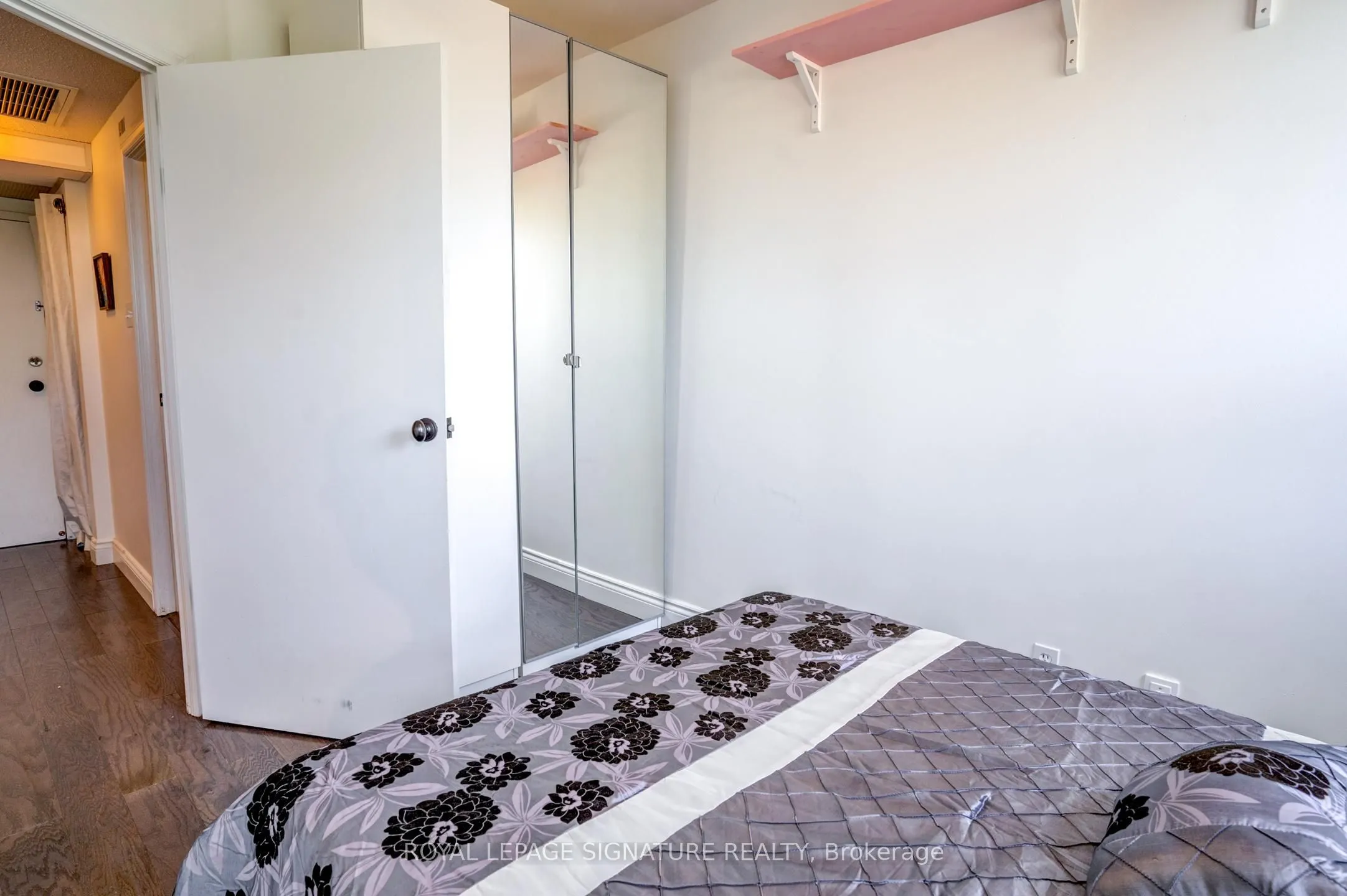 2874 Keele Street, #304