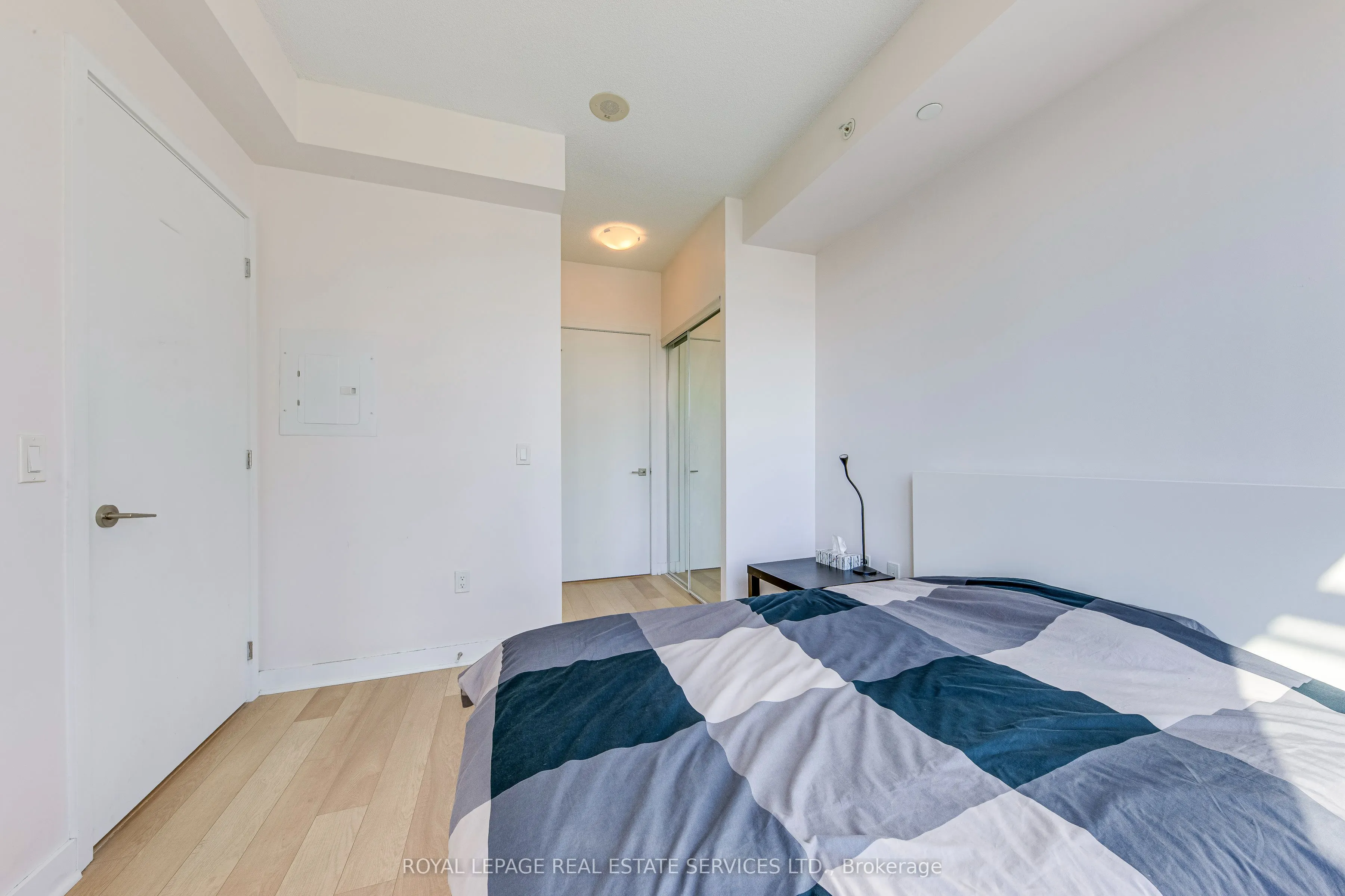 3975 Grand Park Drive #910