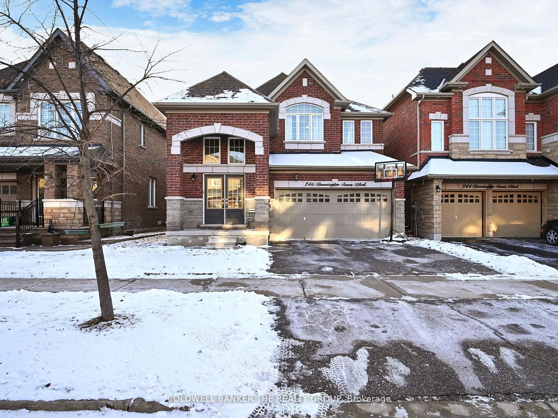 246 Bonnieglen Farm Boulevard