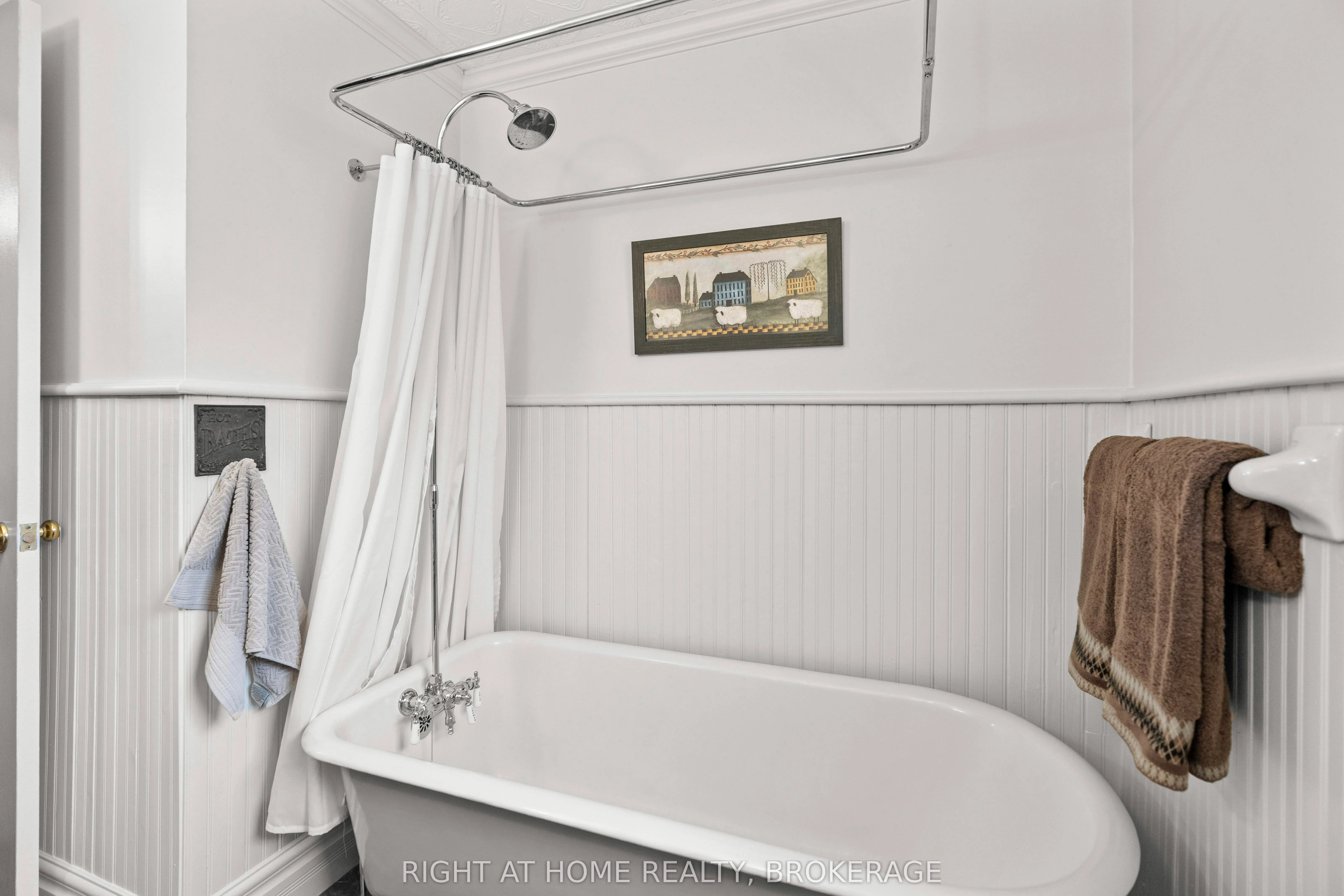 508 Kenmarr Crescent