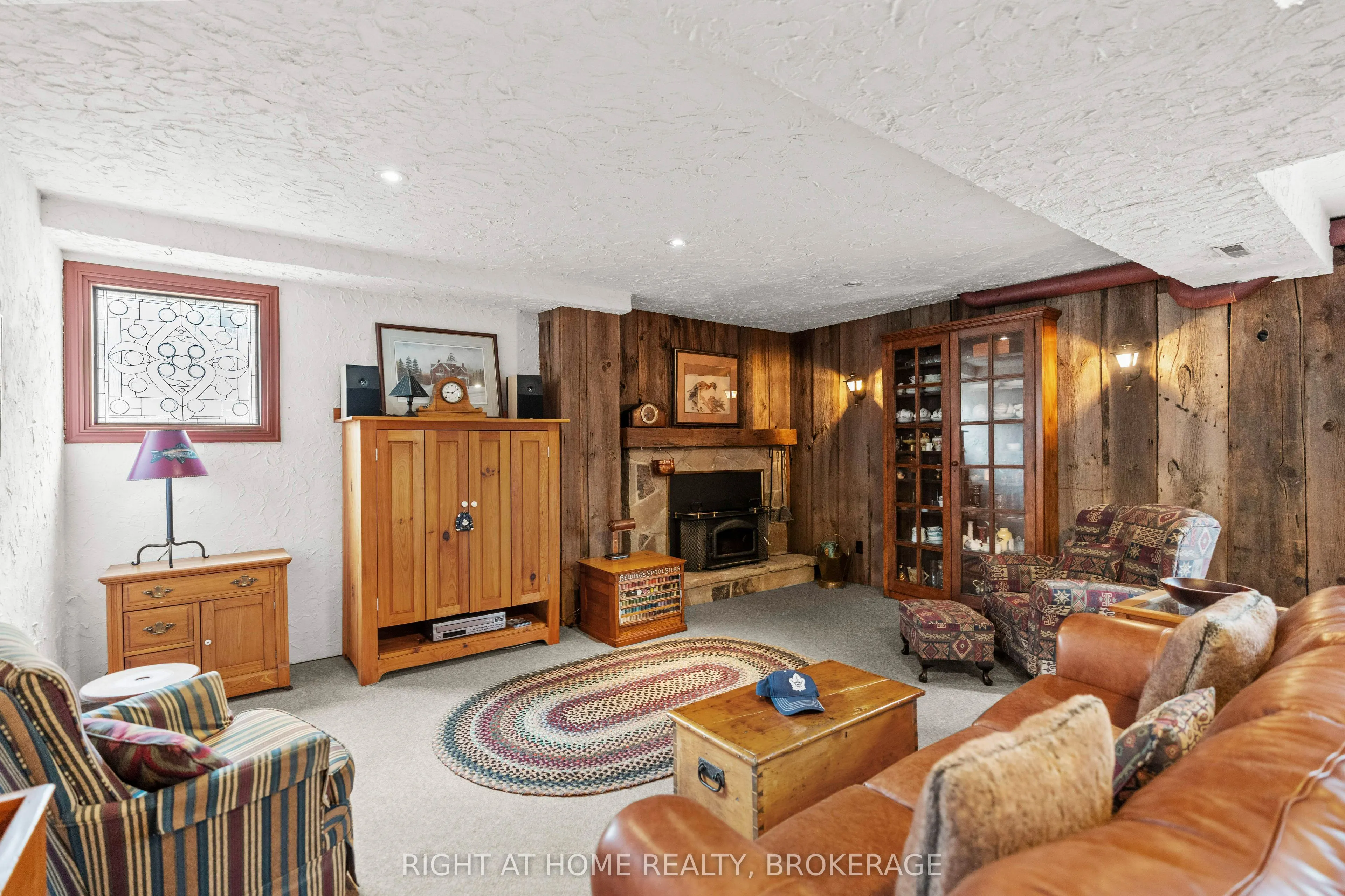 508 Kenmarr Crescent