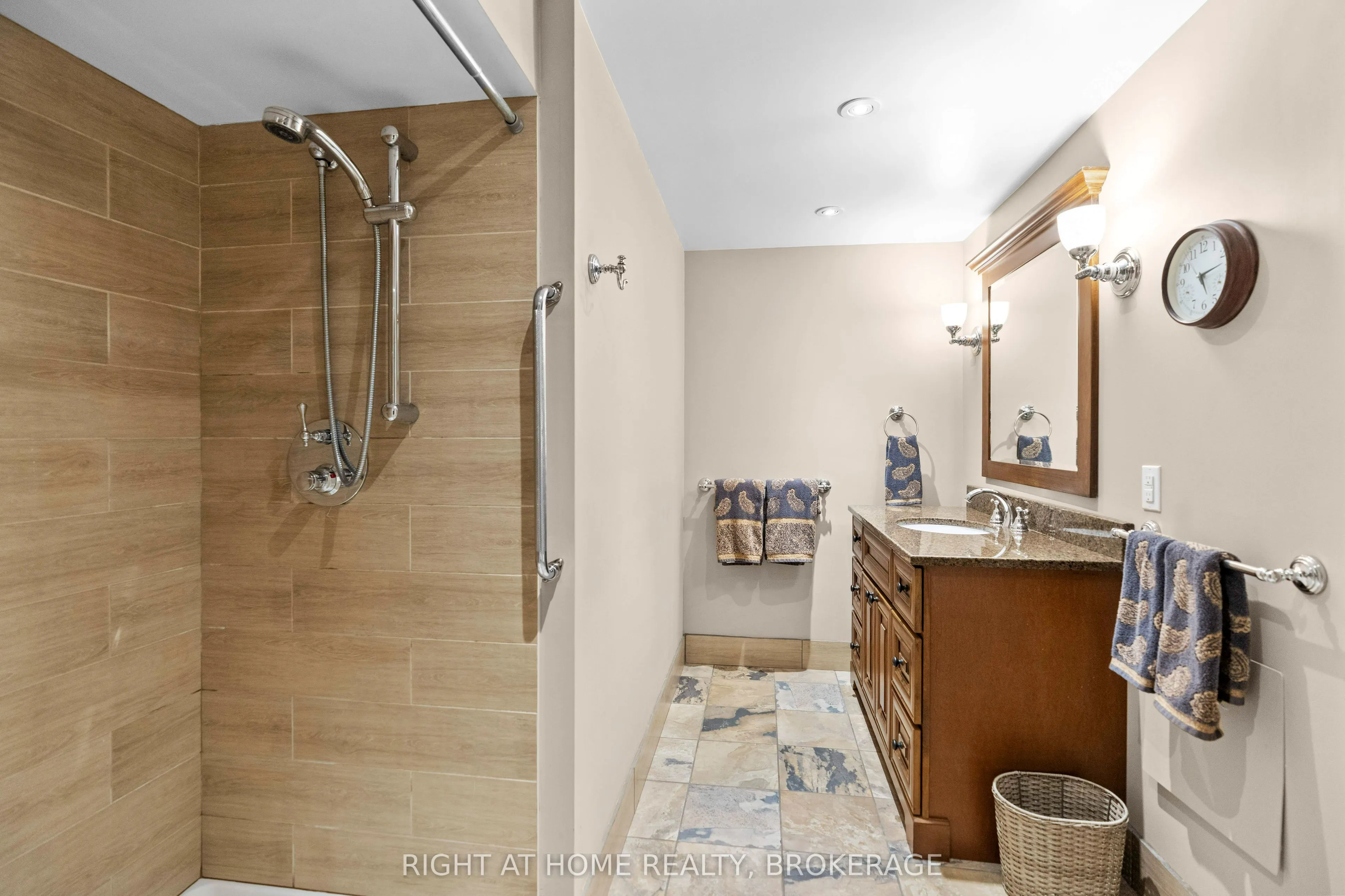 508 Kenmarr Crescent