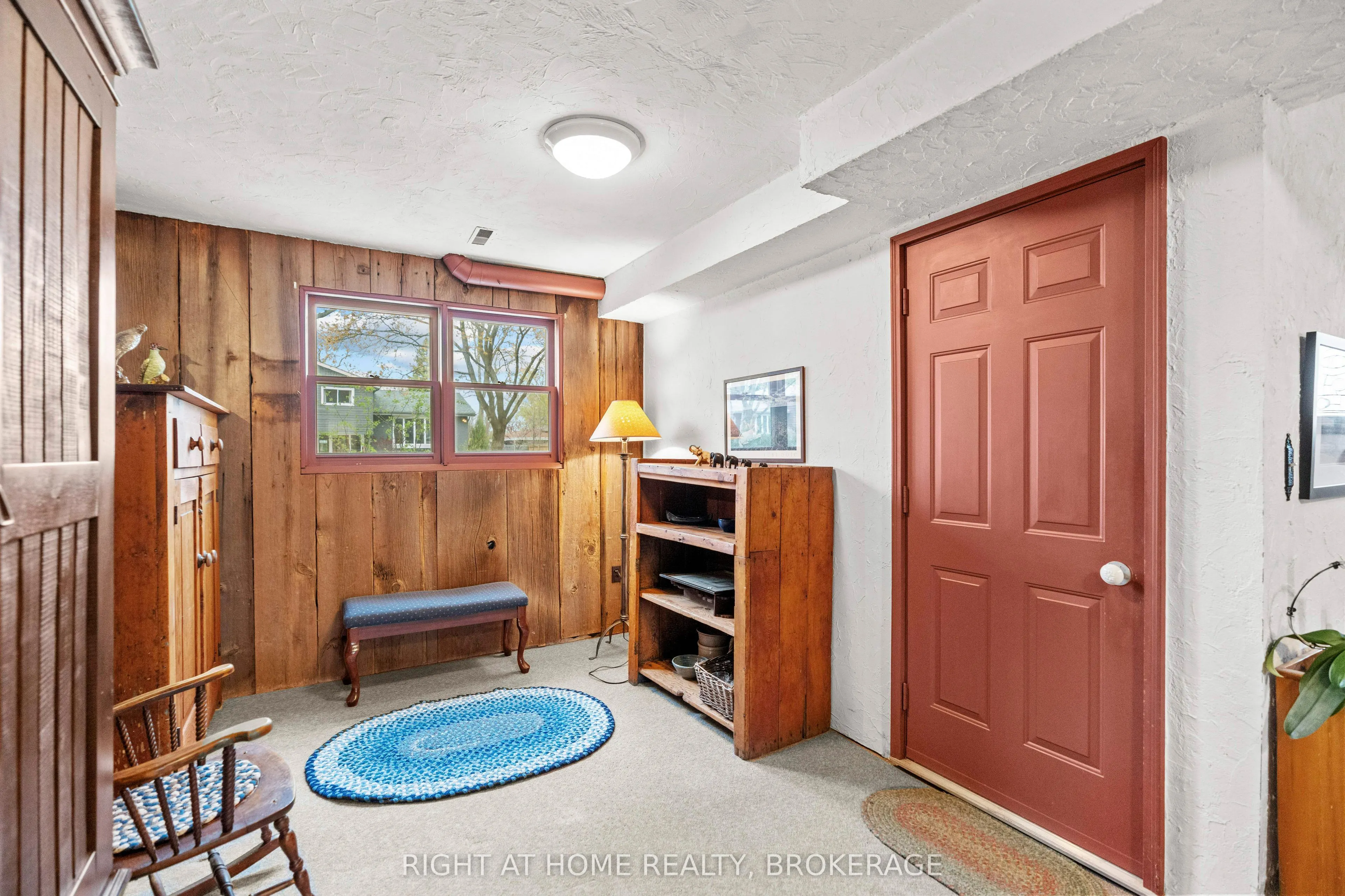 508 Kenmarr Crescent