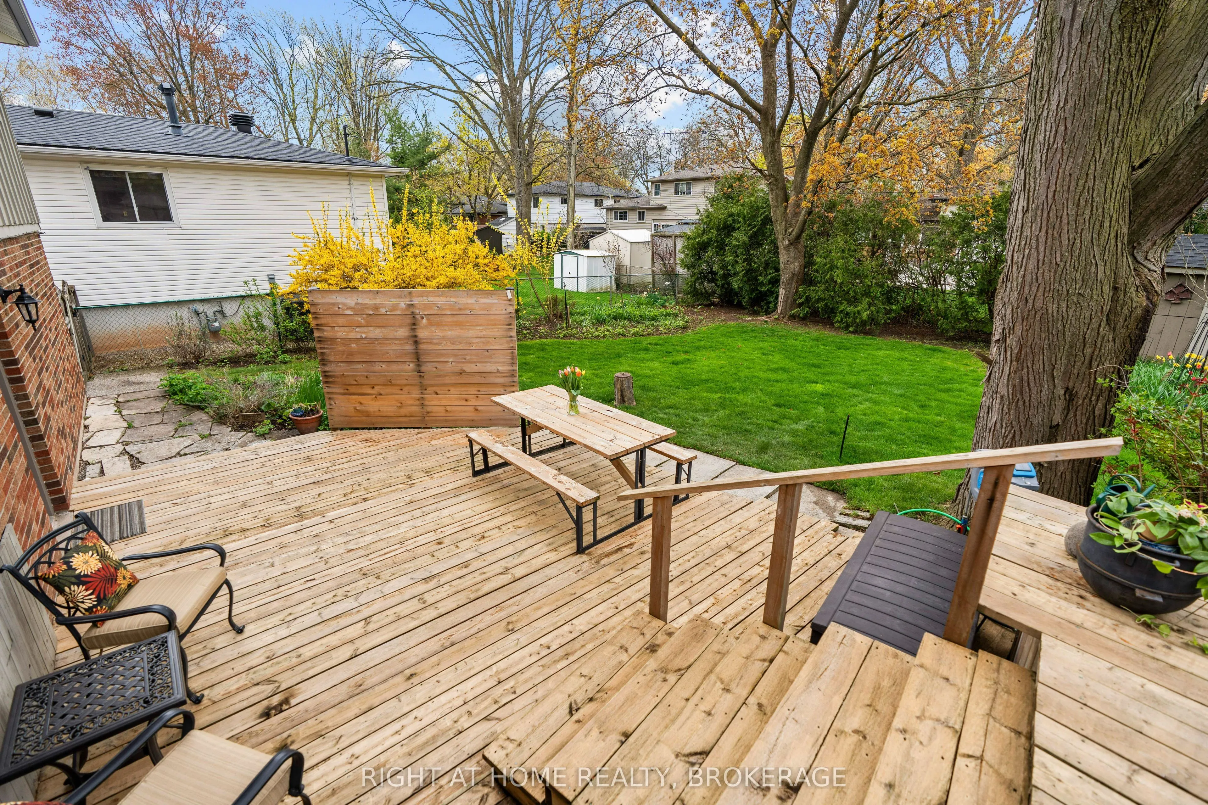 508 Kenmarr Crescent