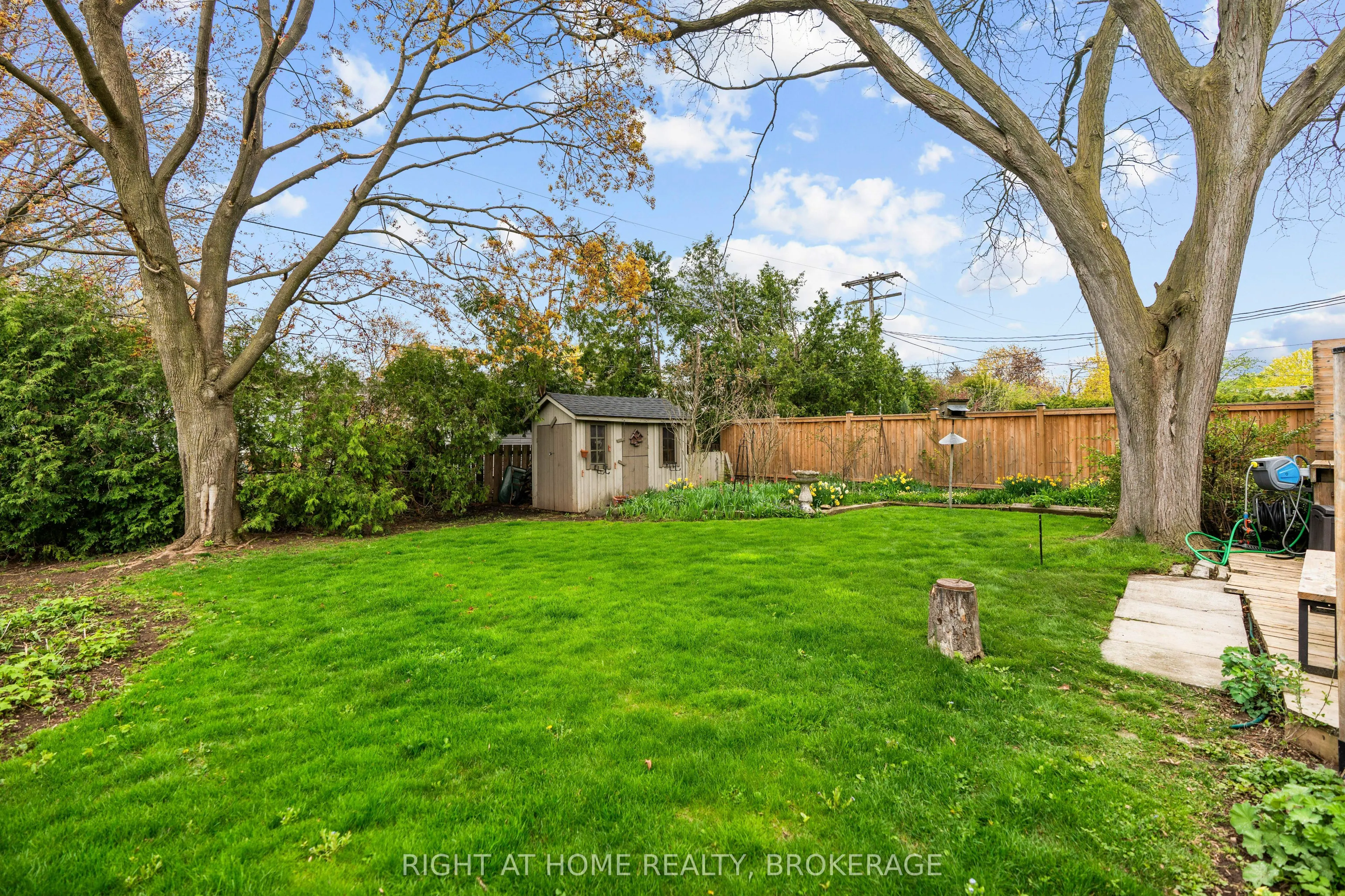 508 Kenmarr Crescent