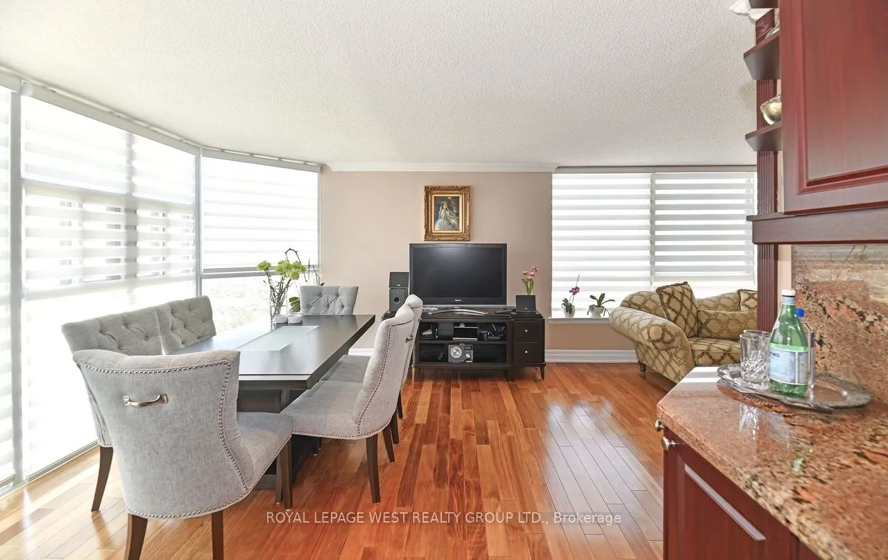 1360 Rathburn Road E, #Ph04