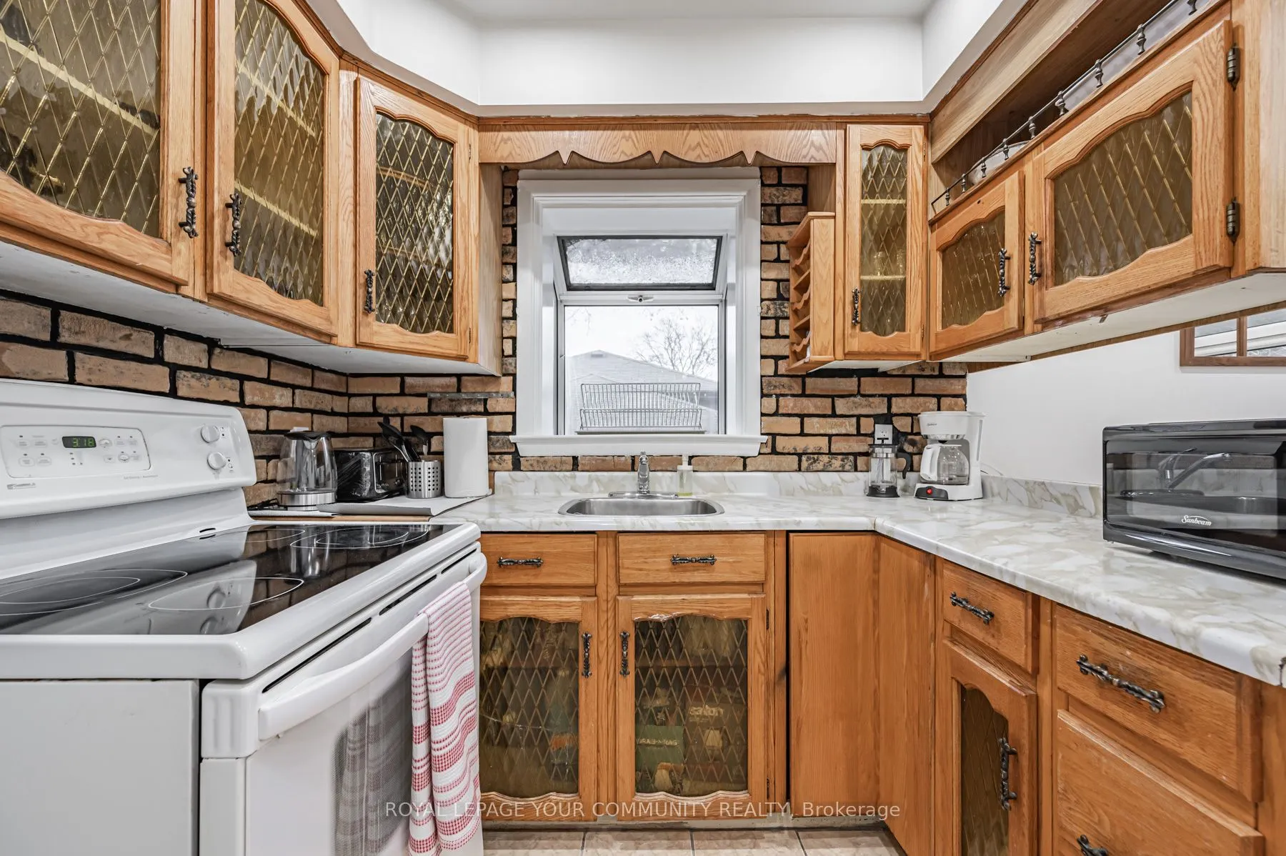 20 Littlewood Crescent, #Main