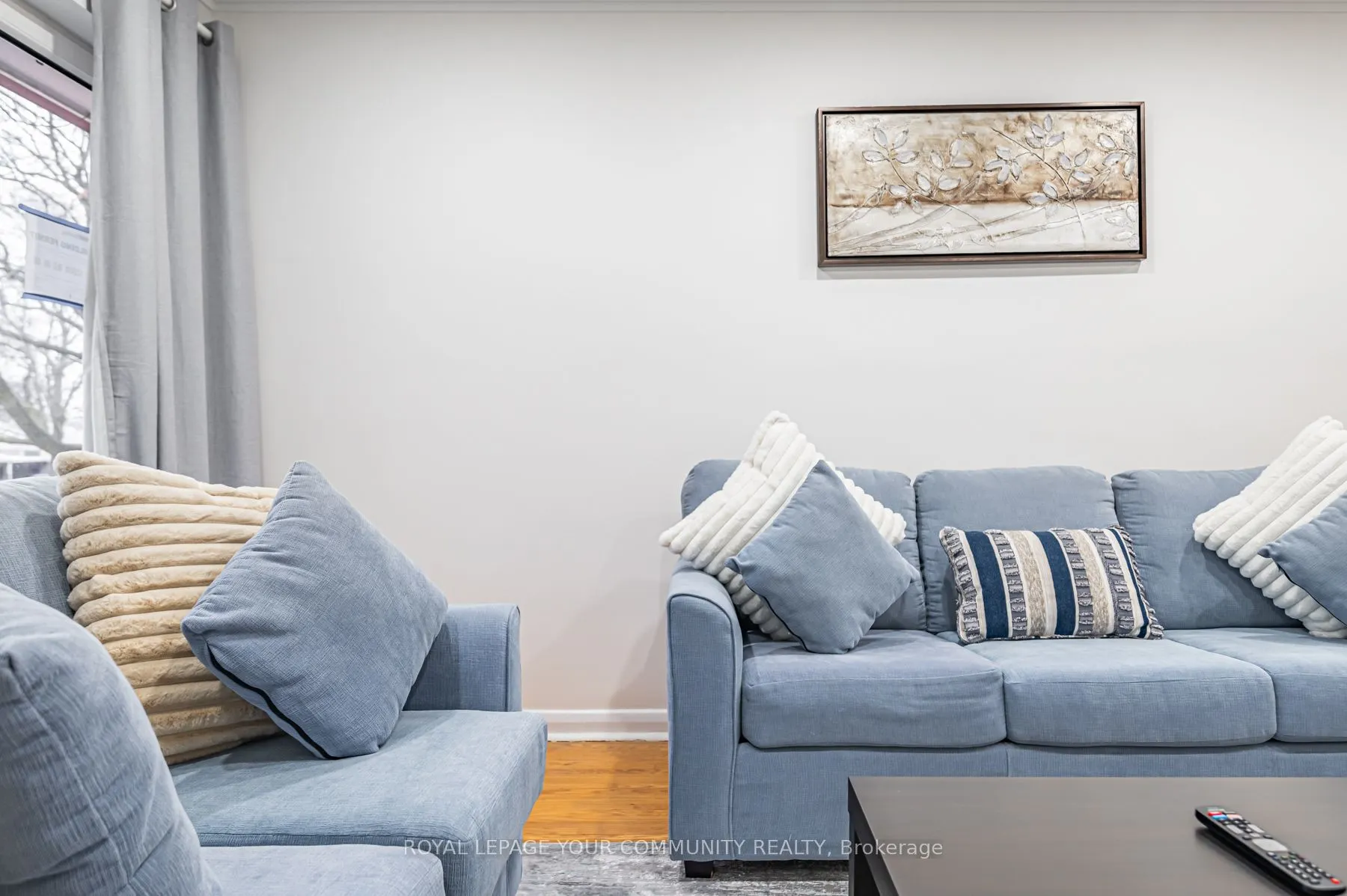 20 Littlewood Crescent, #Main