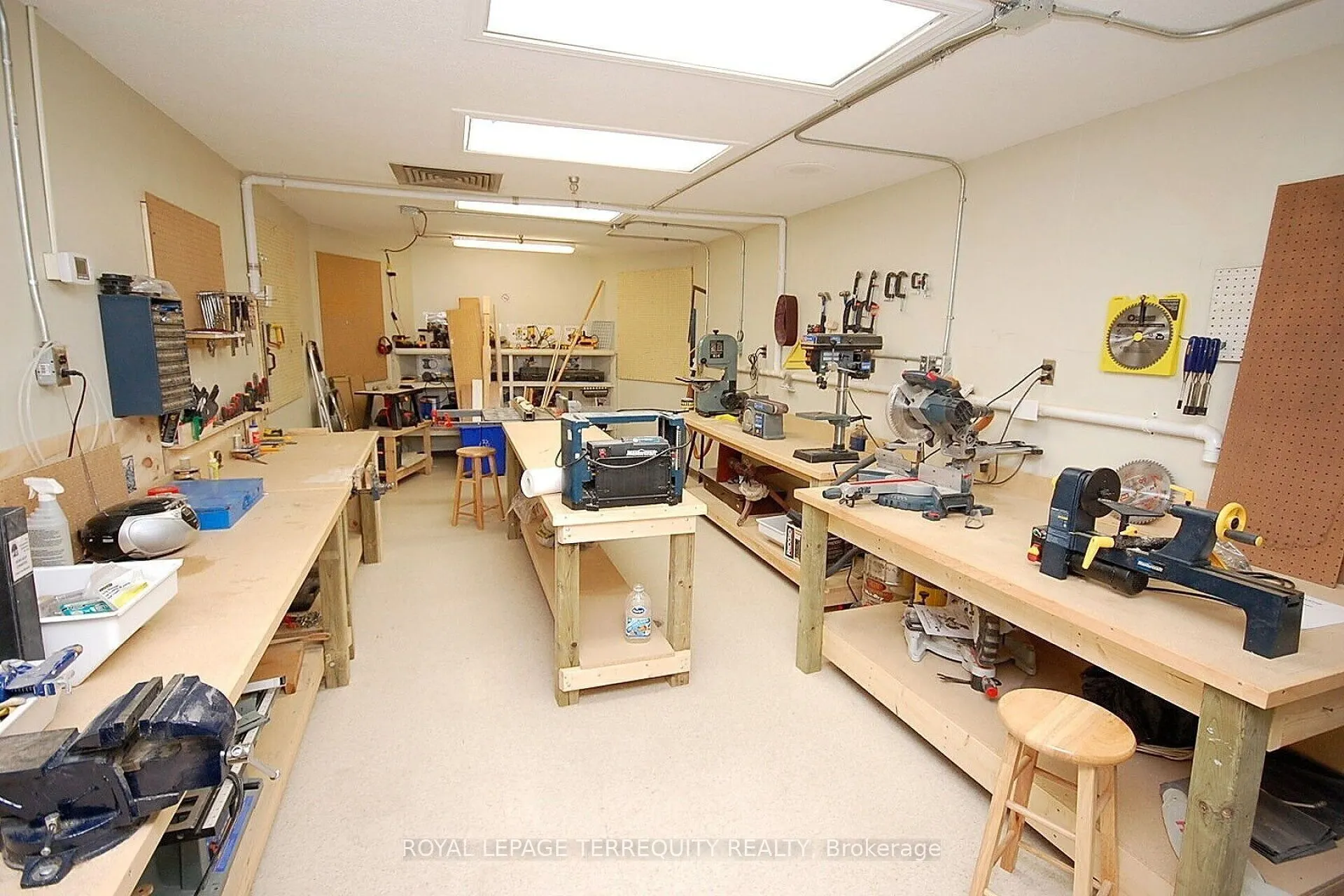 1333 Bloor Street, #211