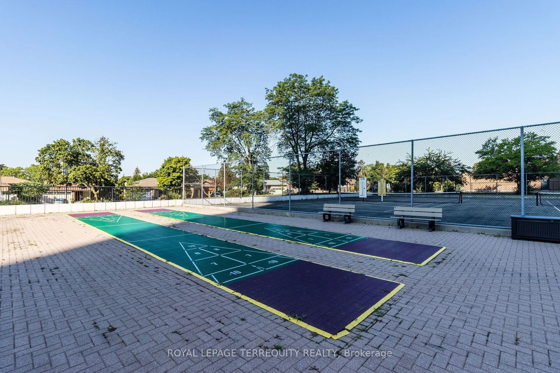 1333 Bloor Street, #211