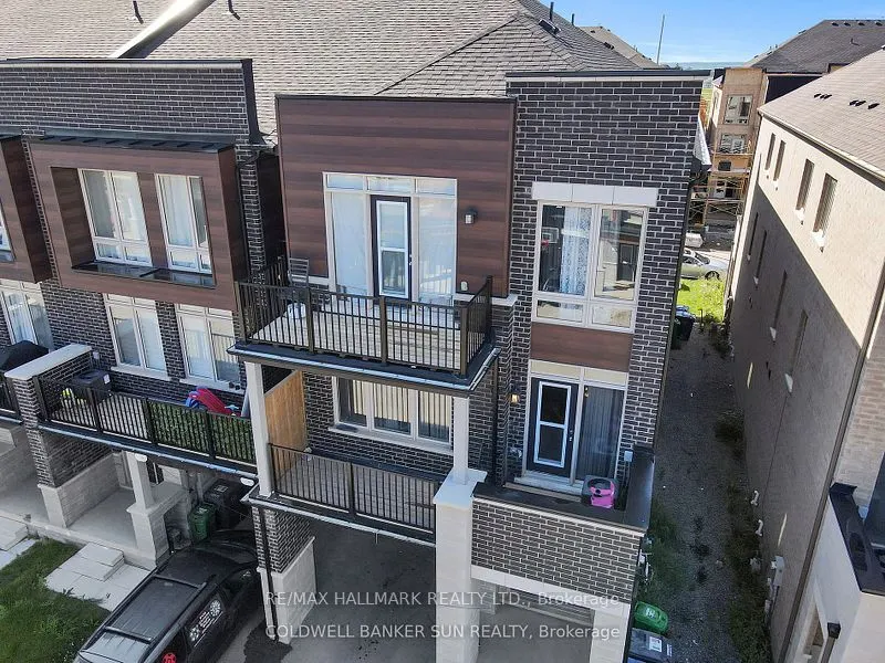 42 Donald Ficht Crescent