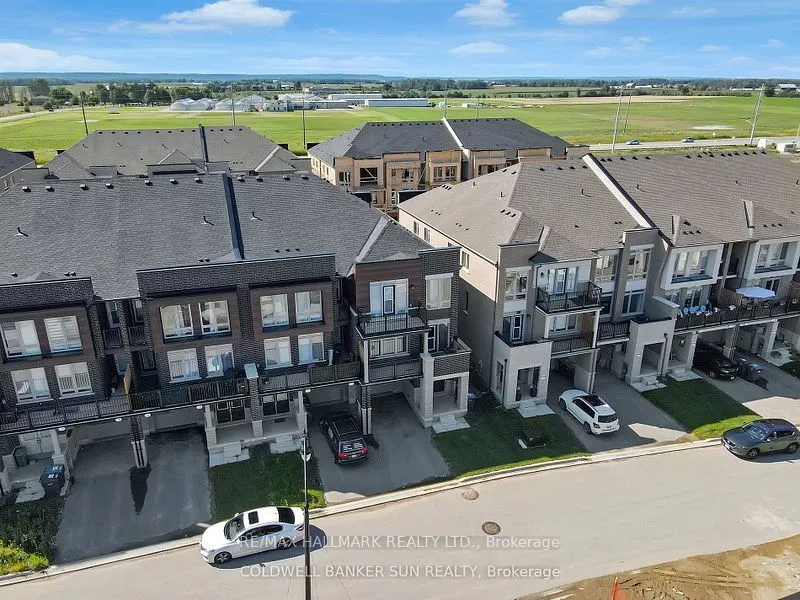 42 Donald Ficht Crescent