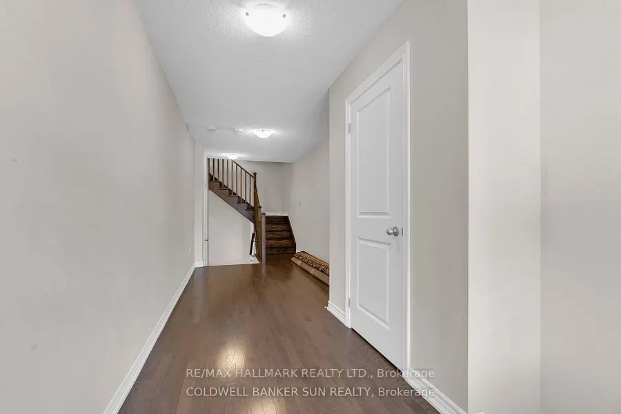 42 Donald Ficht Crescent