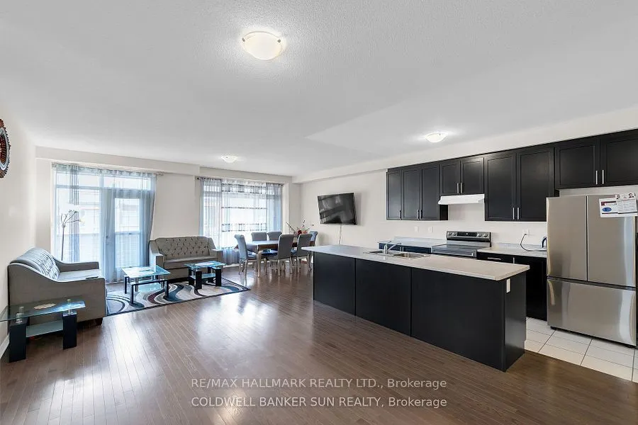 42 Donald Ficht Crescent