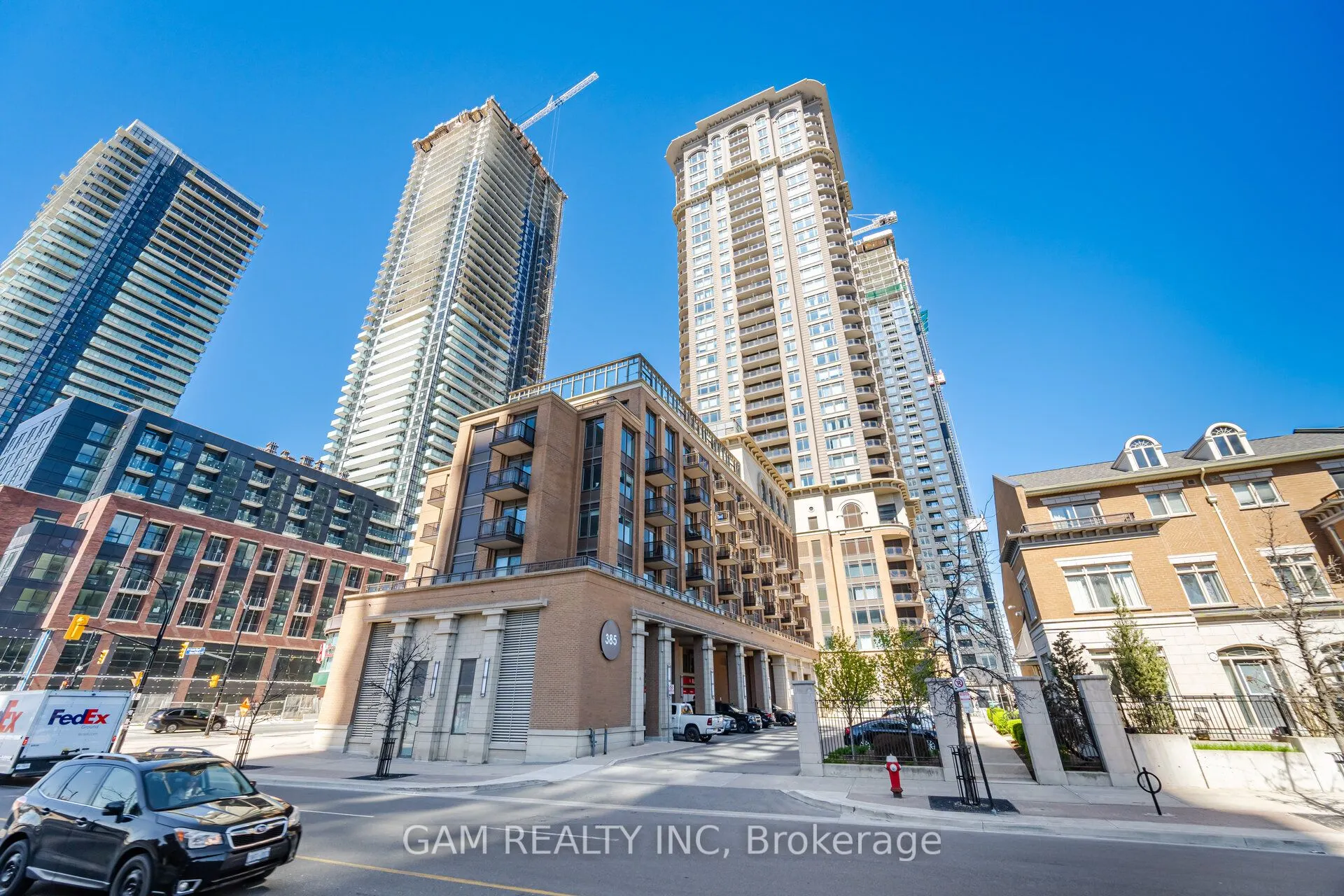 385 Prince Of Wales Drive, #1102