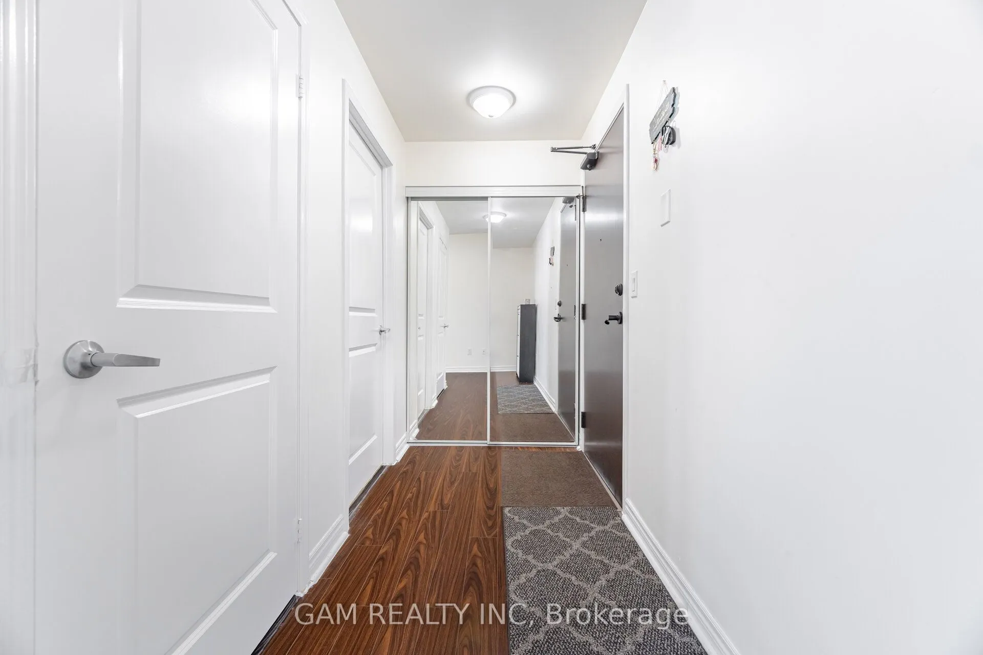 385 Prince Of Wales Drive, #1102