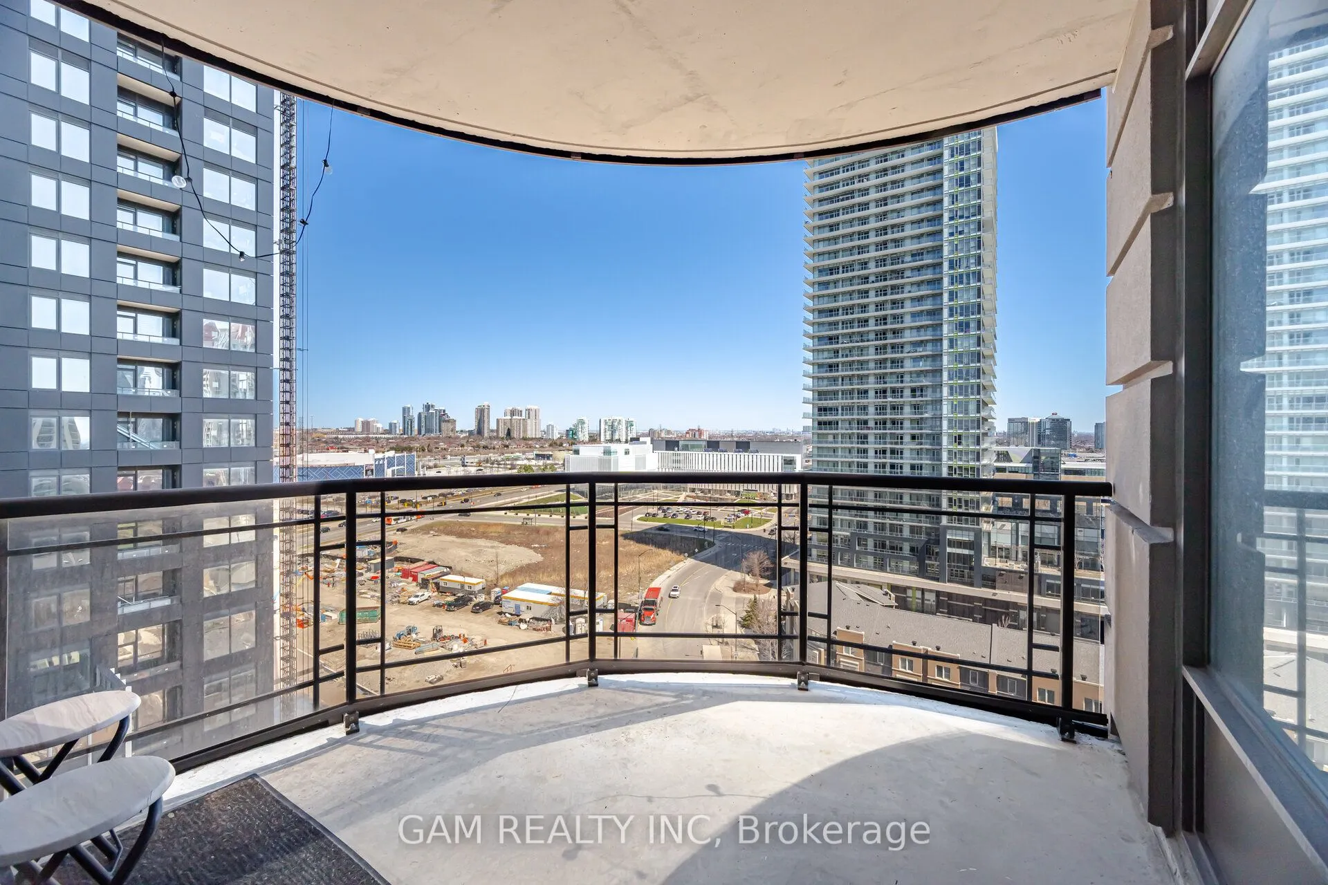 385 Prince Of Wales Drive, #1102