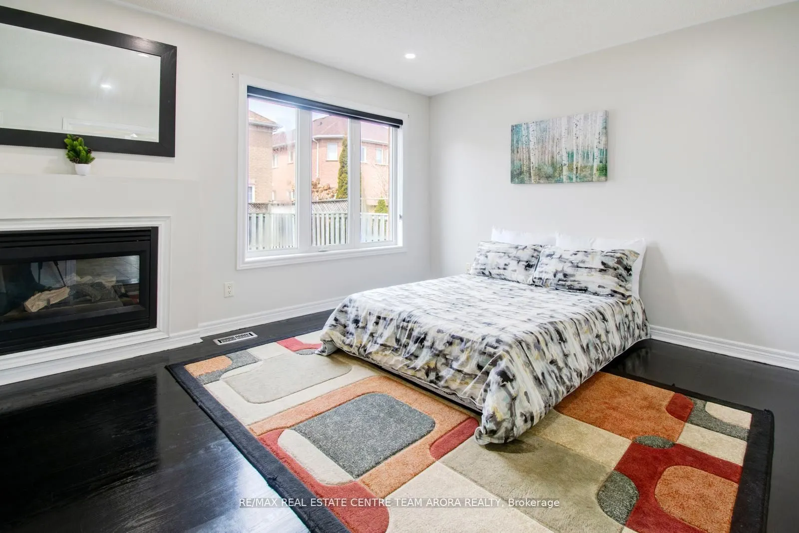 25 Sweet Briar Lane