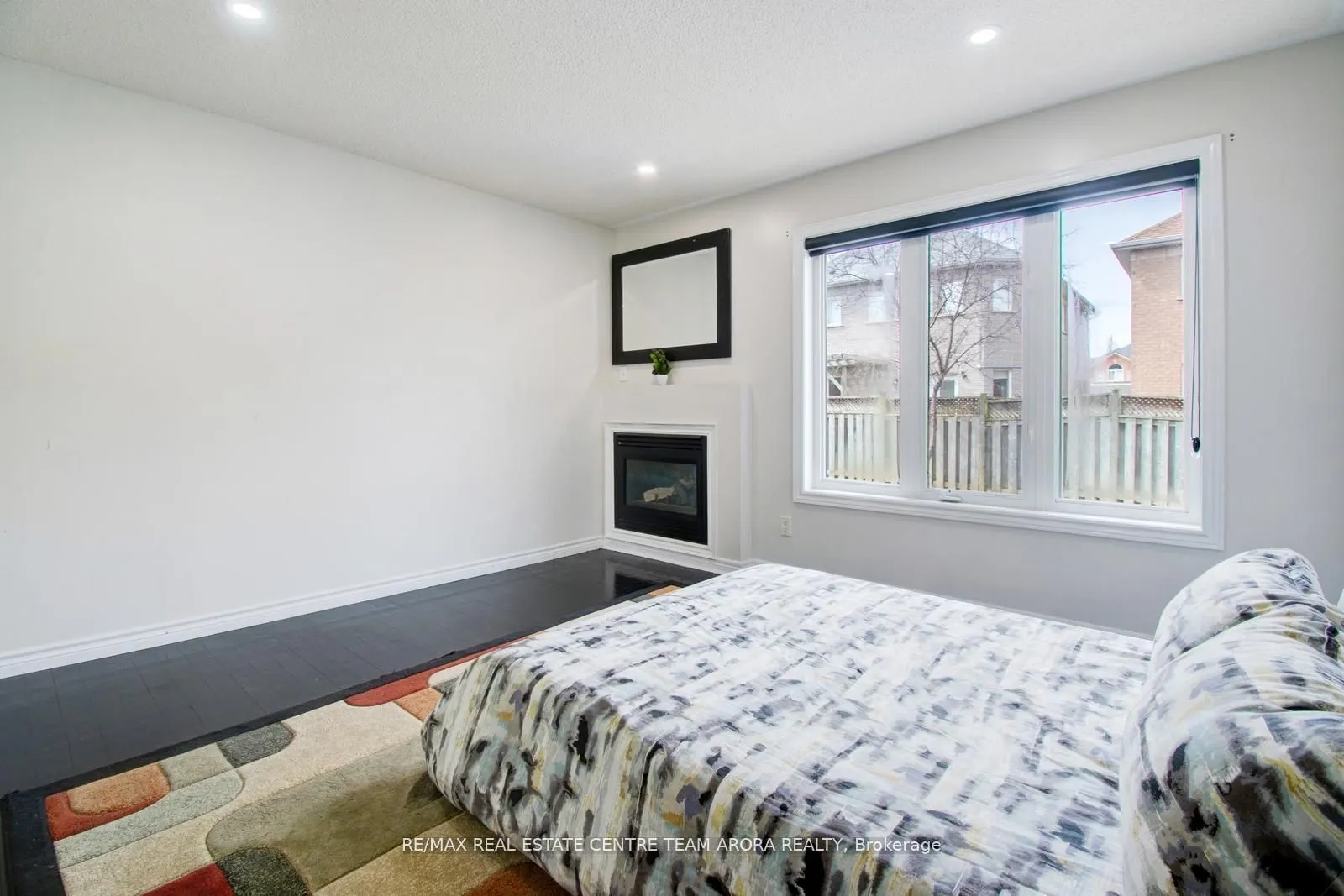 25 Sweet Briar Lane