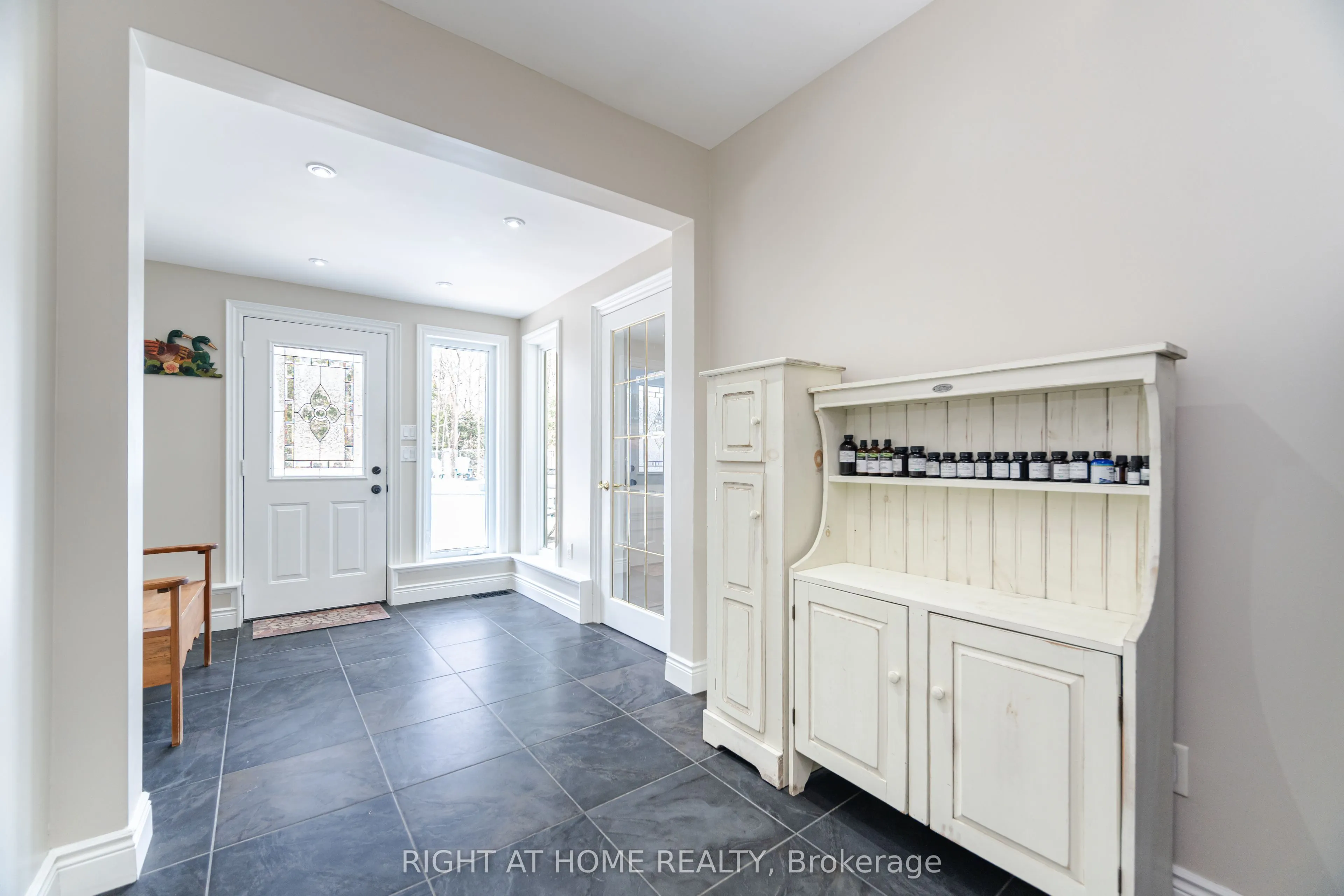 1117 Springhill Drive