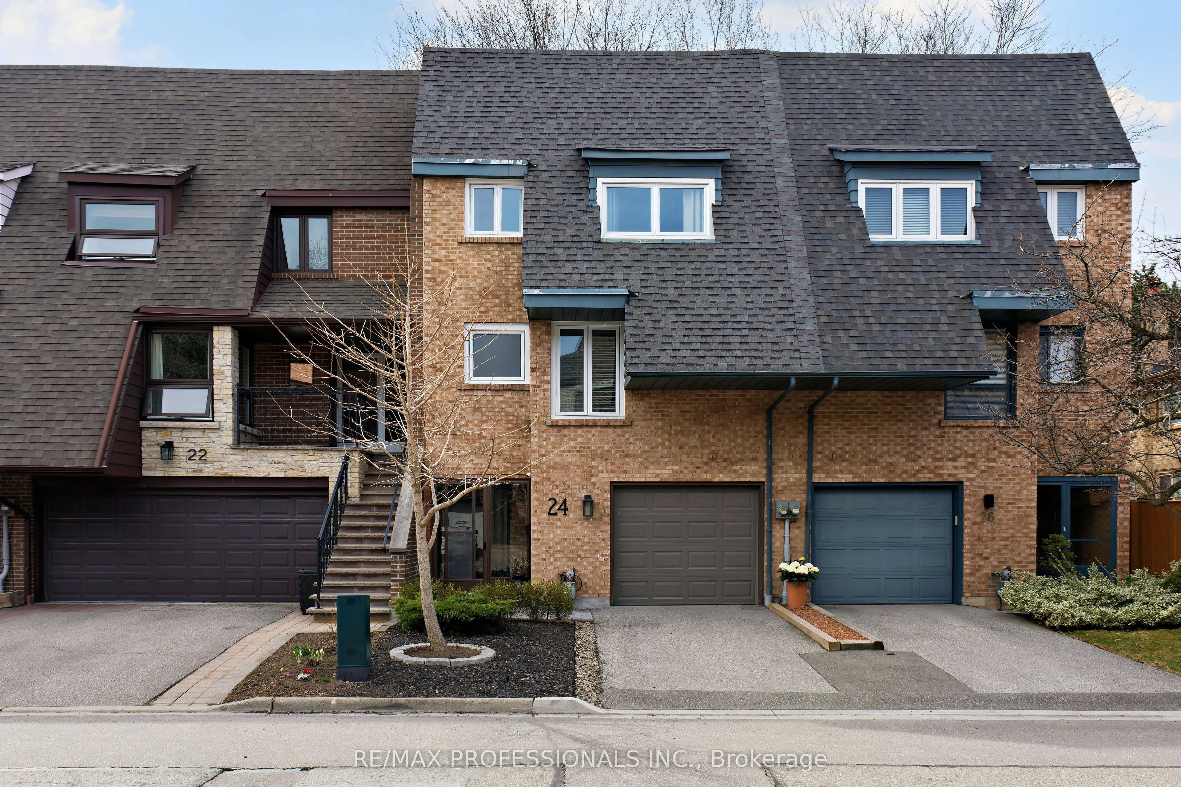 24 Stoneham Road