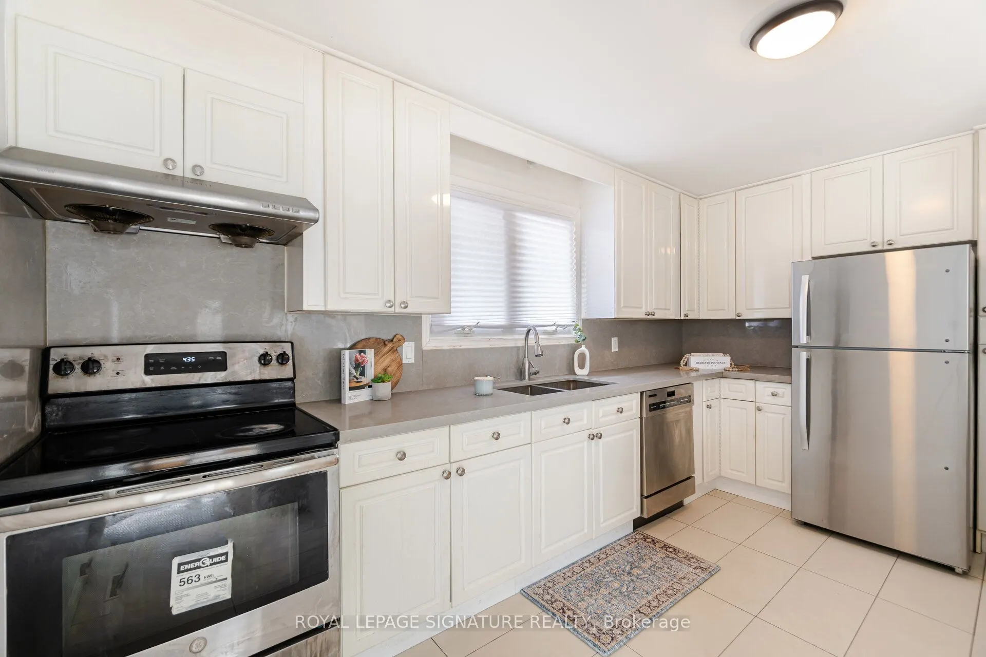 2557 Mindemoya Road