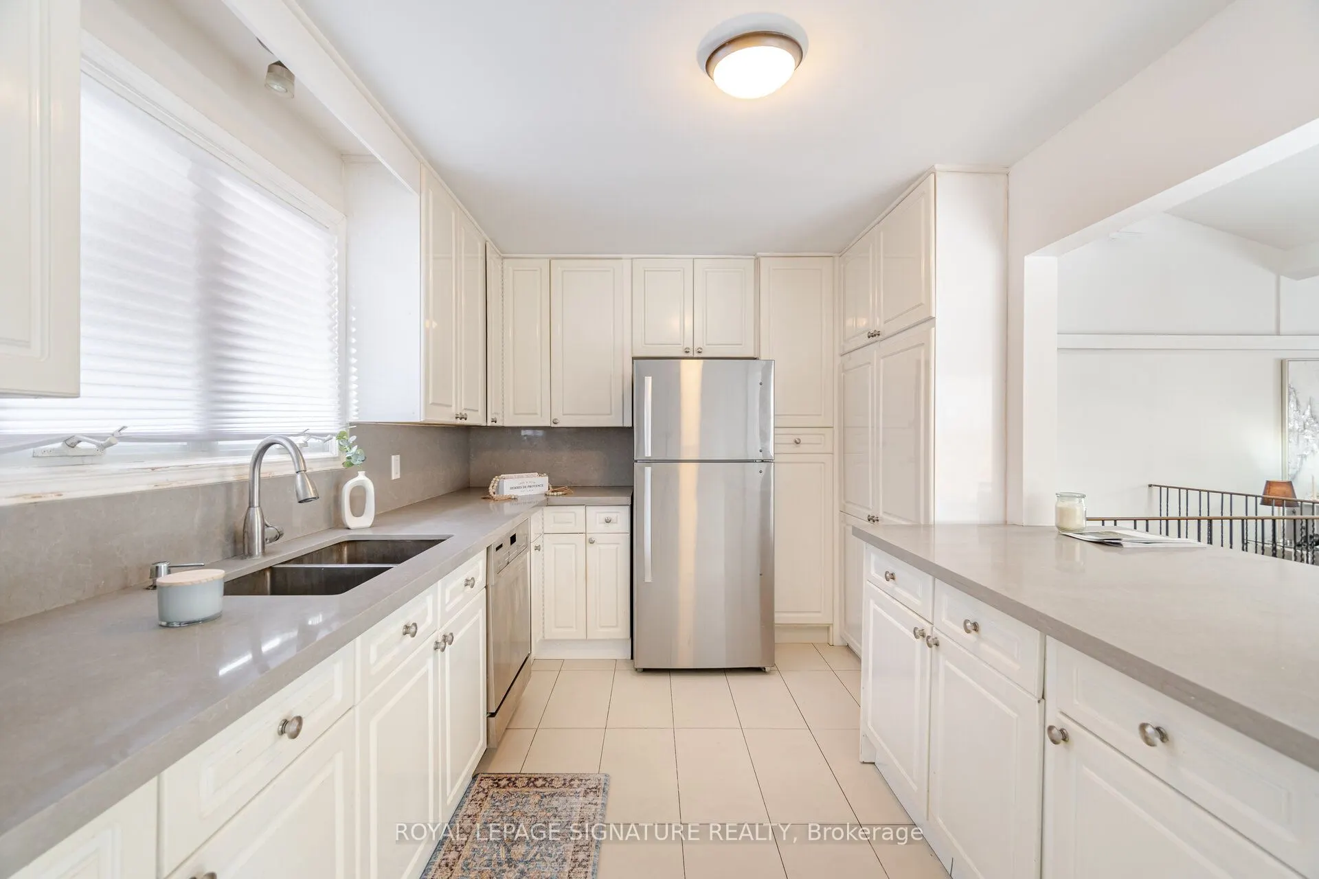 2557 Mindemoya Road