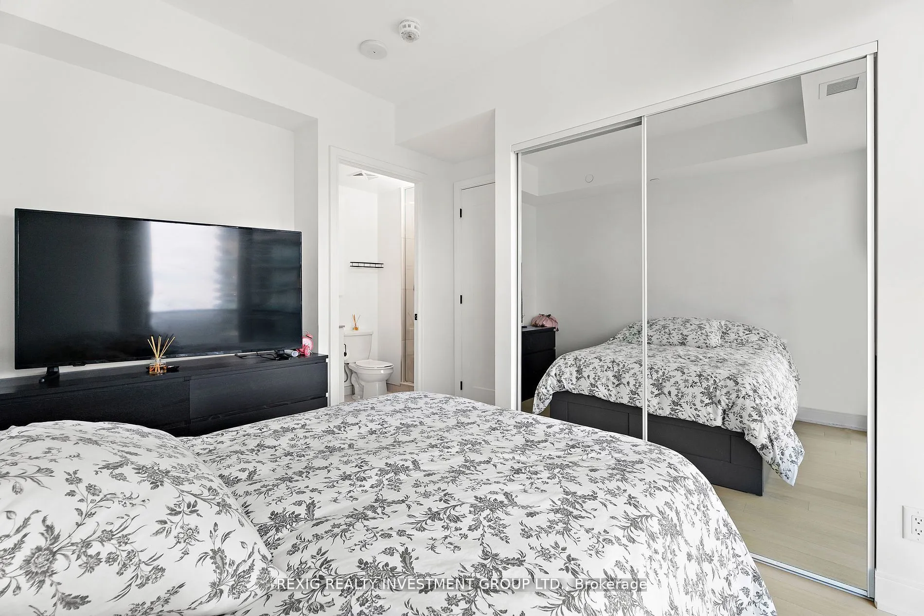 70 Annie Craig Drive, #4007