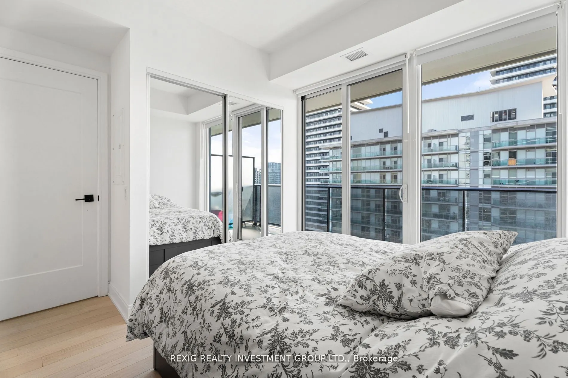 70 Annie Craig Drive, #4007