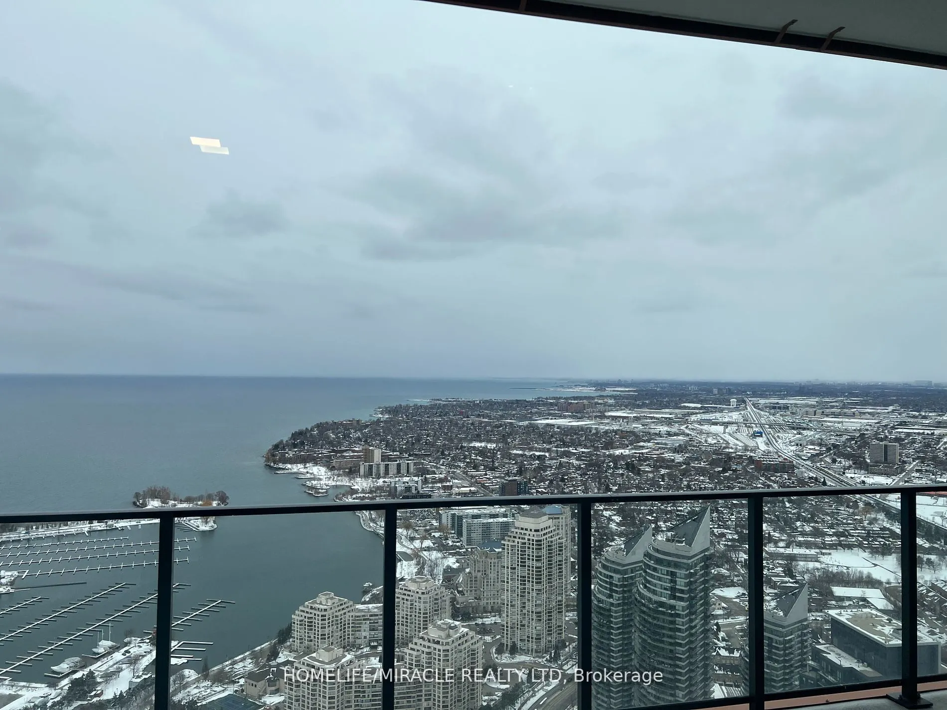 30 Shore Breeze Dr Drive, #5901