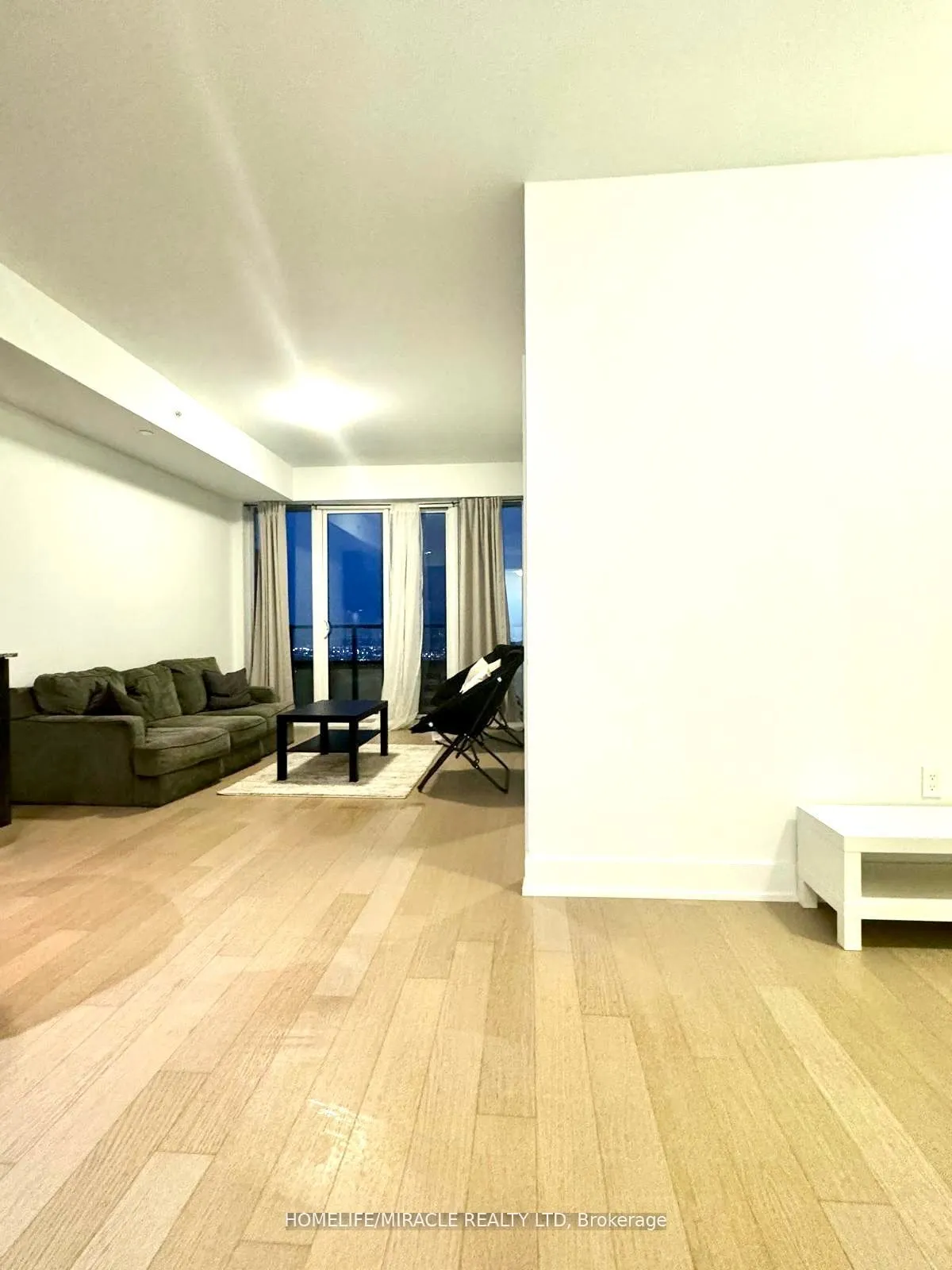 30 Shore Breeze Dr Drive, #5901