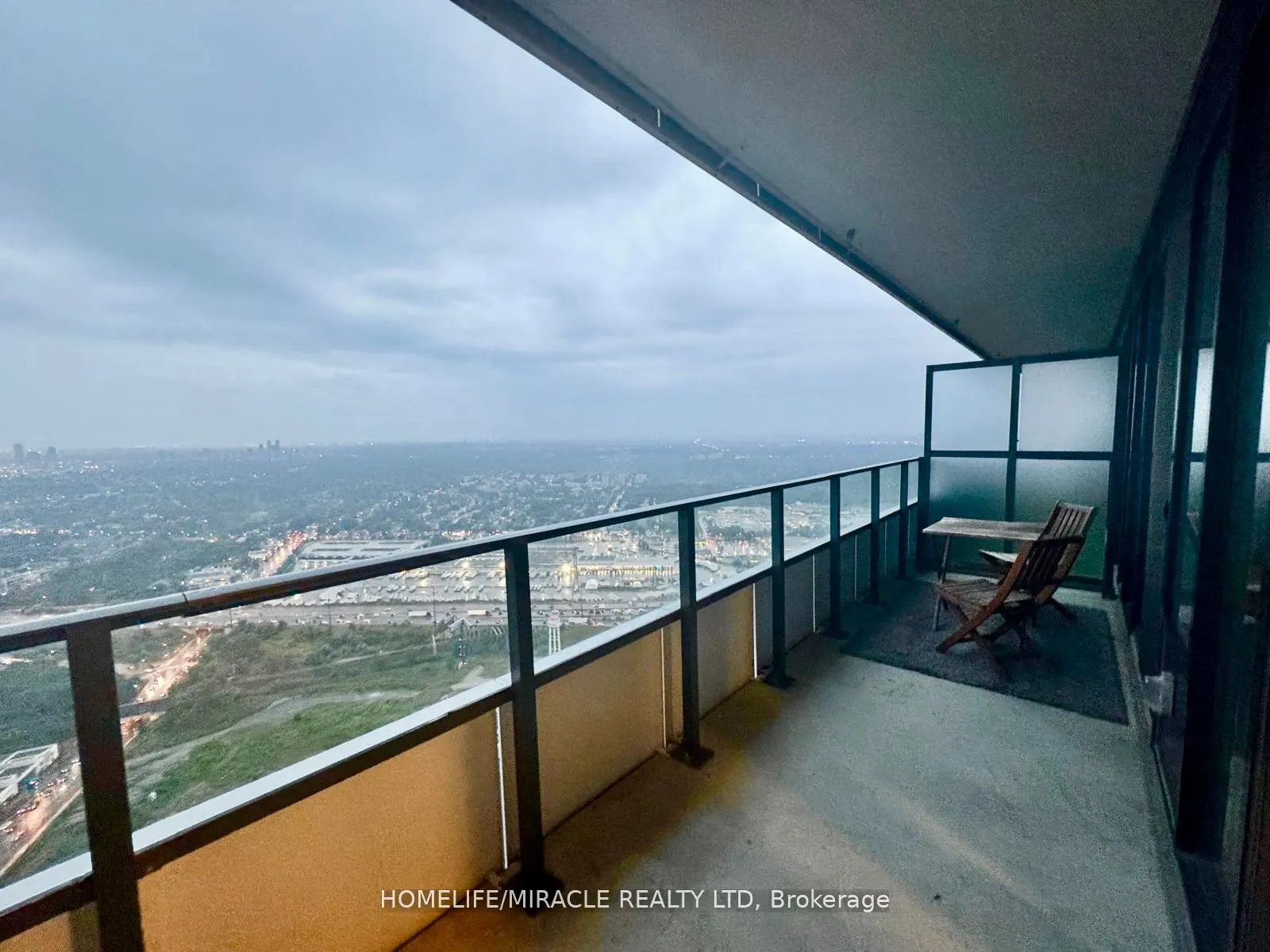 30 Shore Breeze Dr Drive, #5901