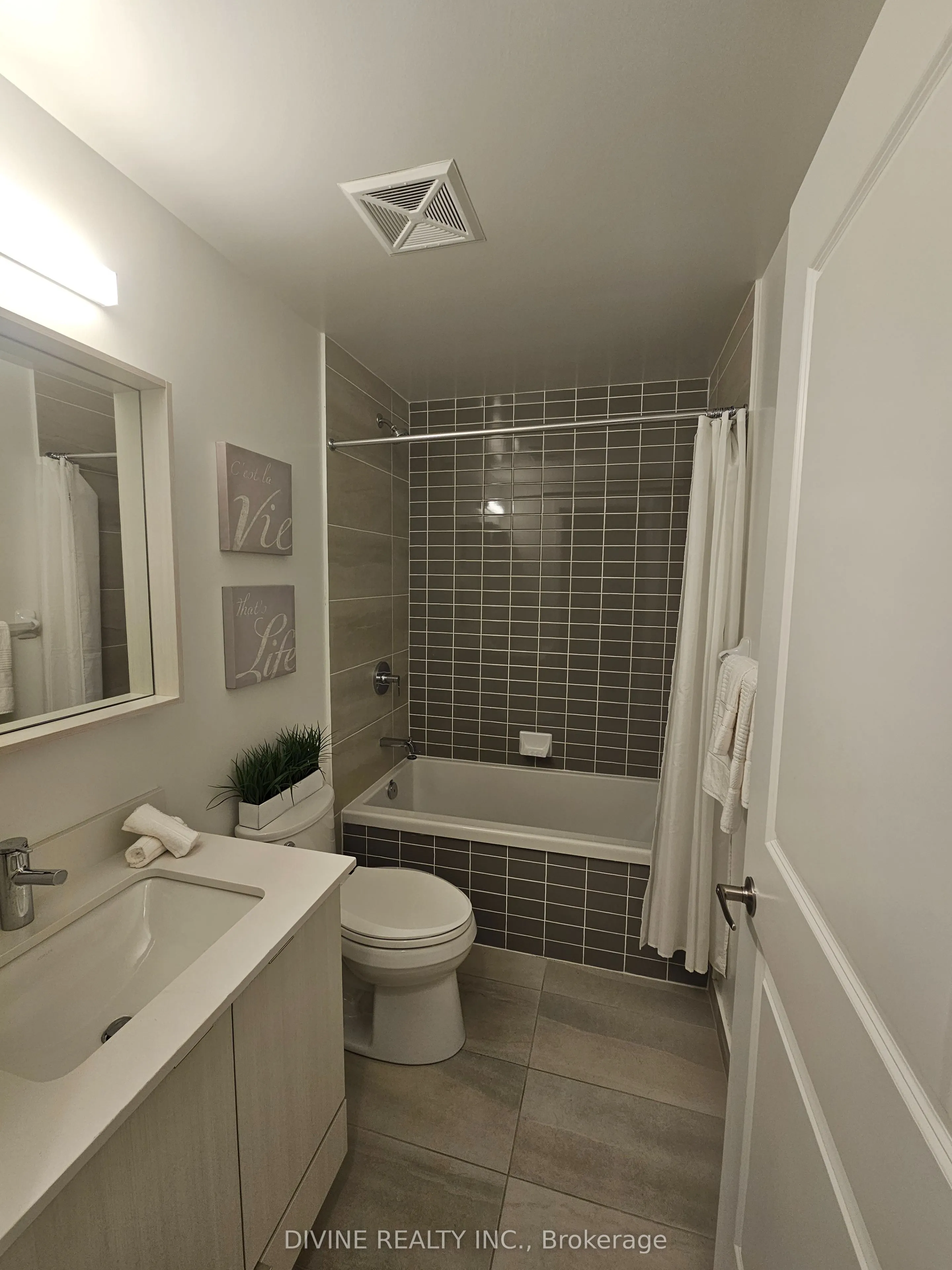 4675 Metcalfe Avenue, #1803
