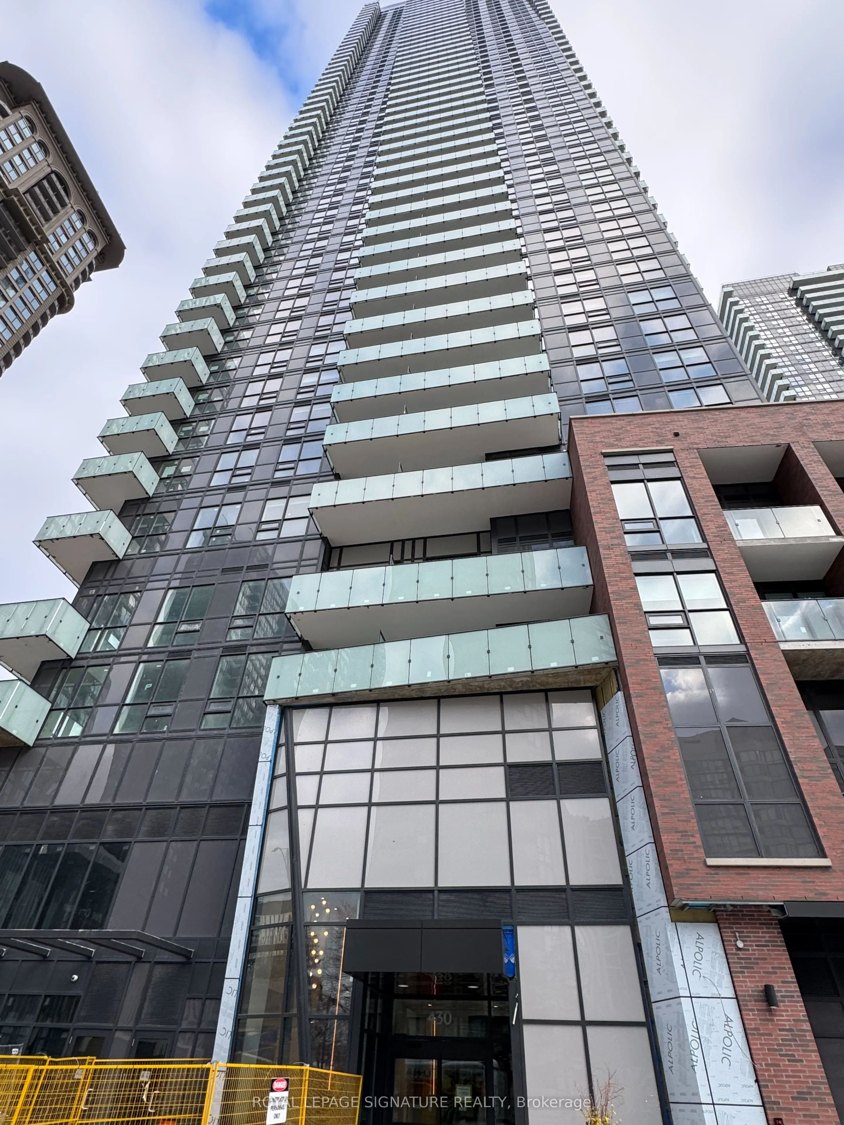 430 Square One Drive, #2805