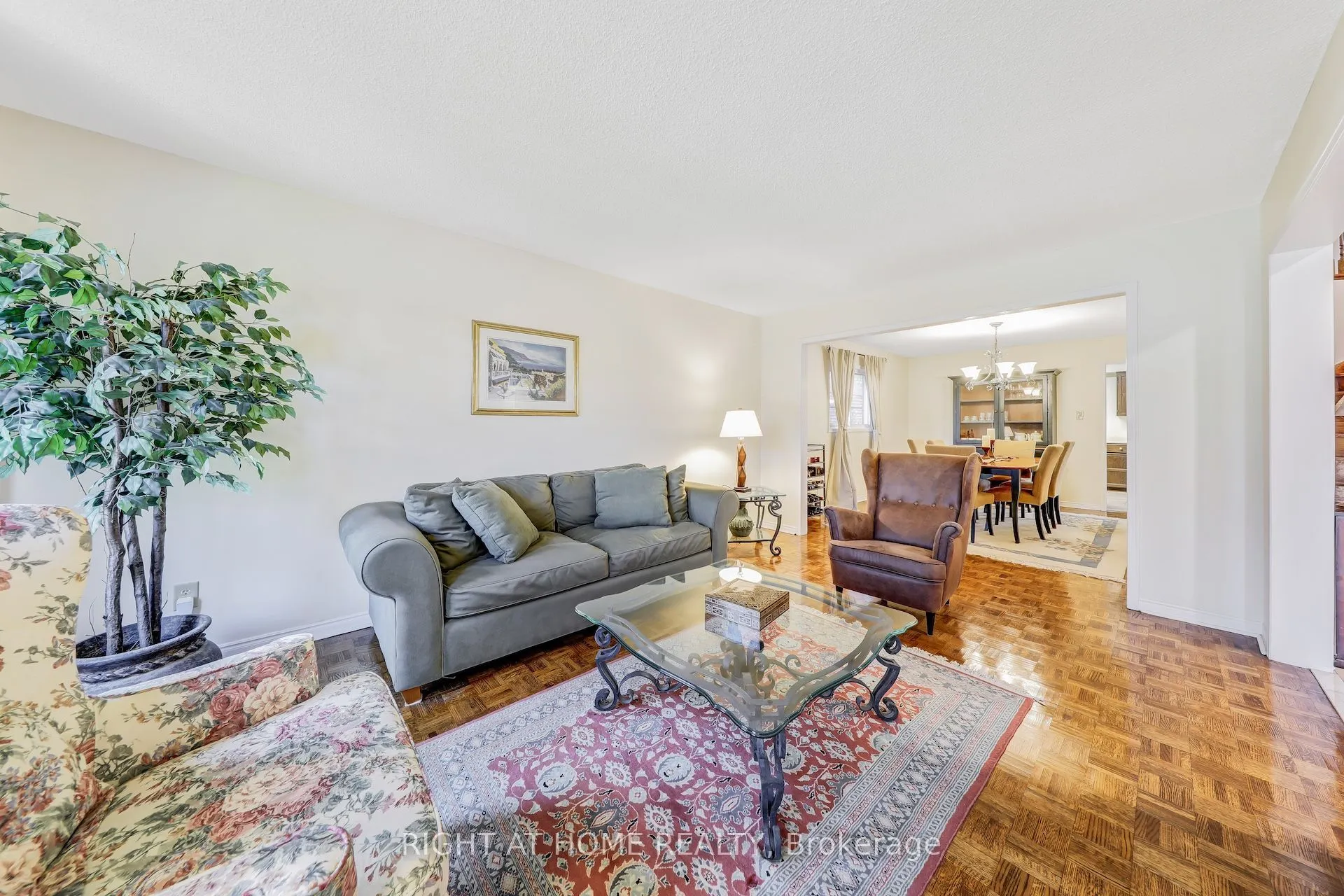 4341 Idlewilde Crescent