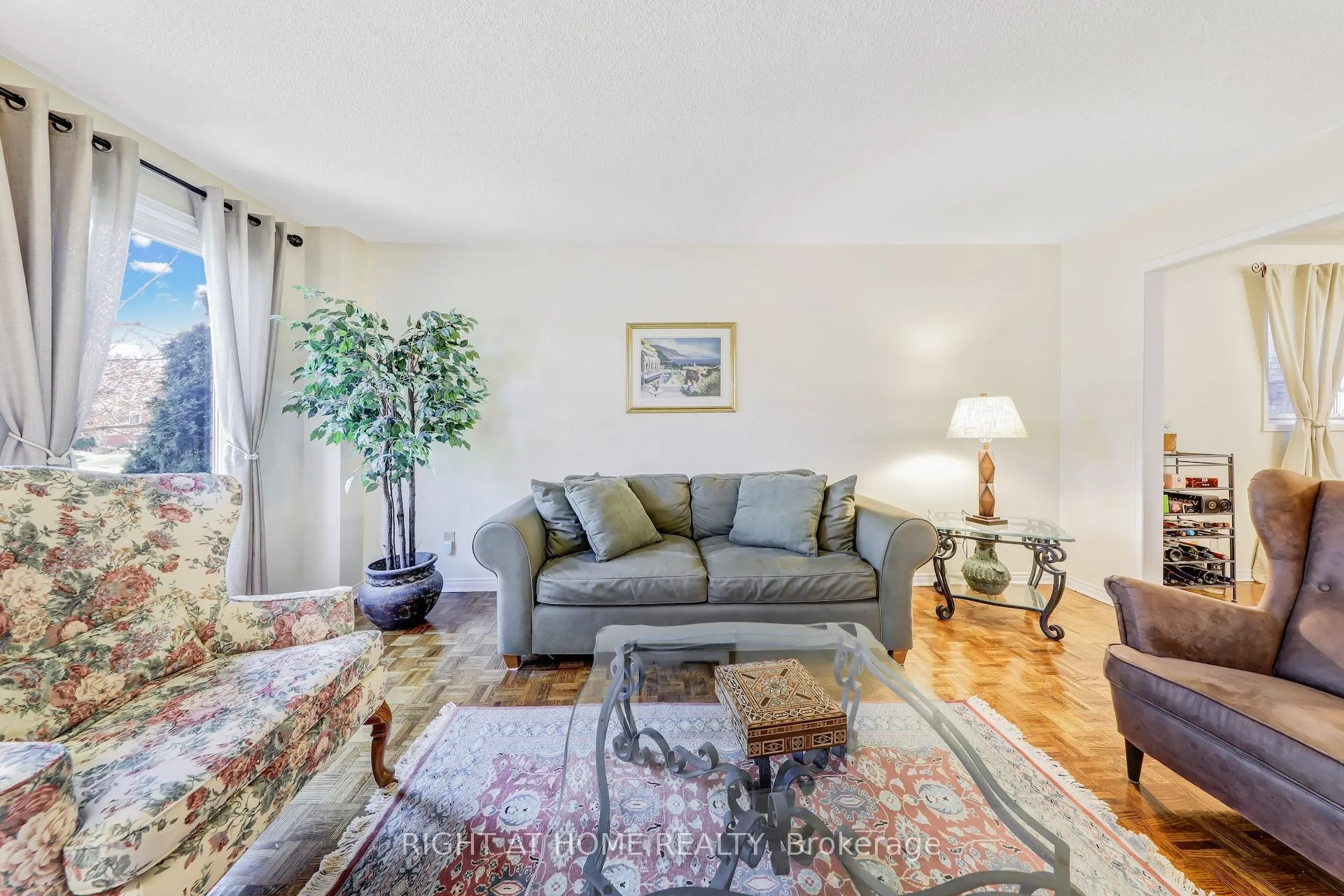 4341 Idlewilde Crescent