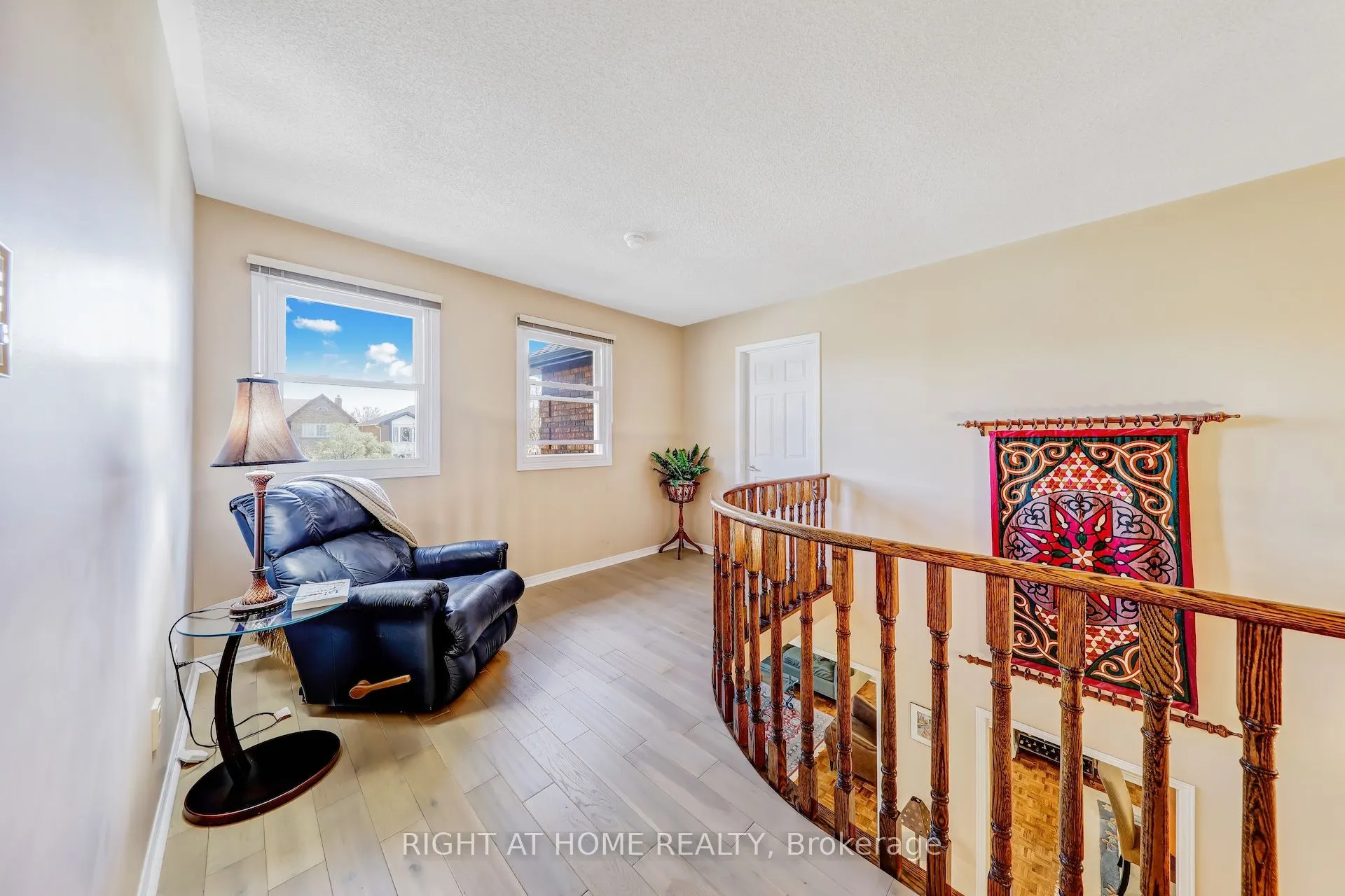 4341 Idlewilde Crescent
