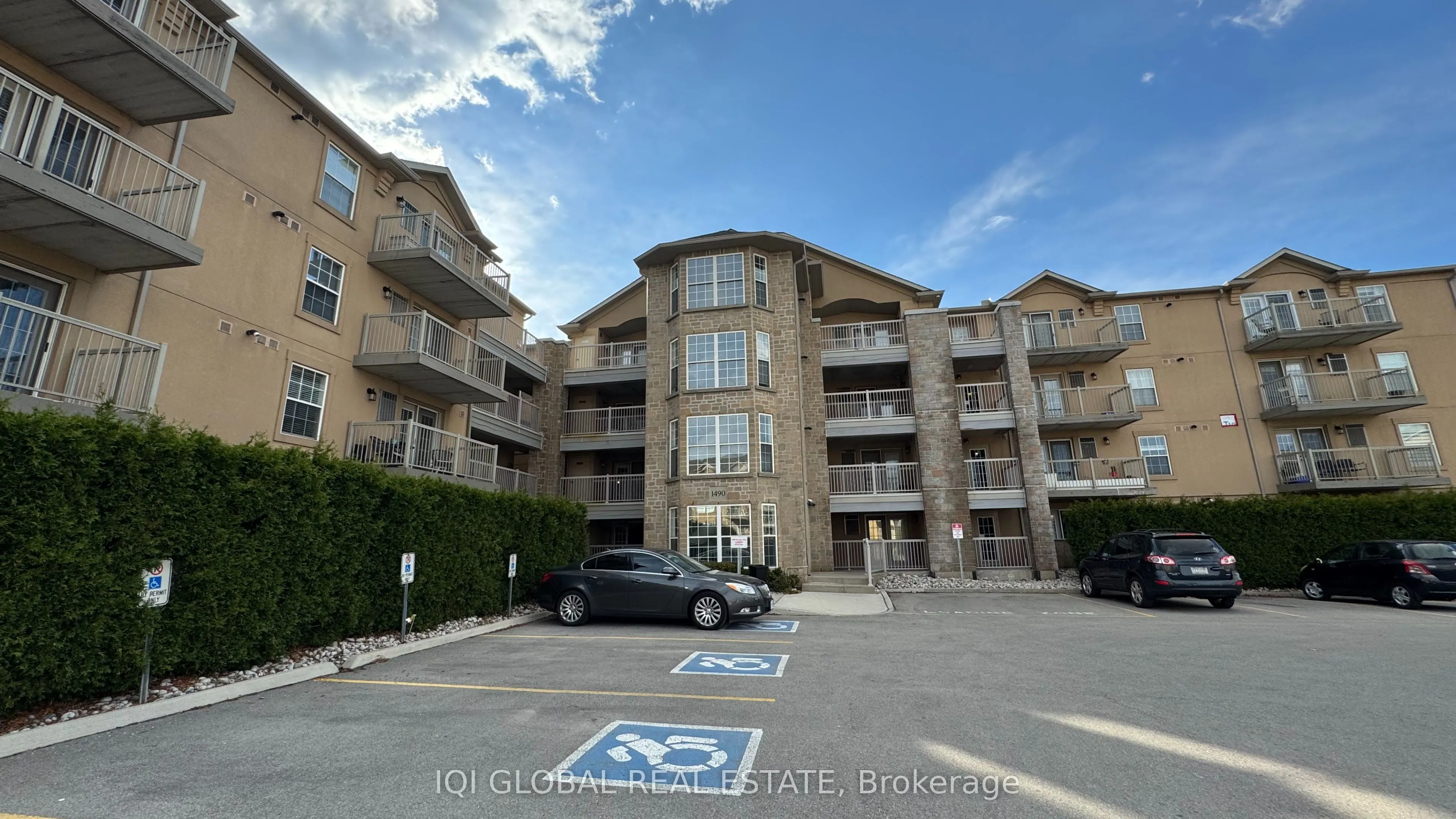 1490 Bishops Gate, #110
