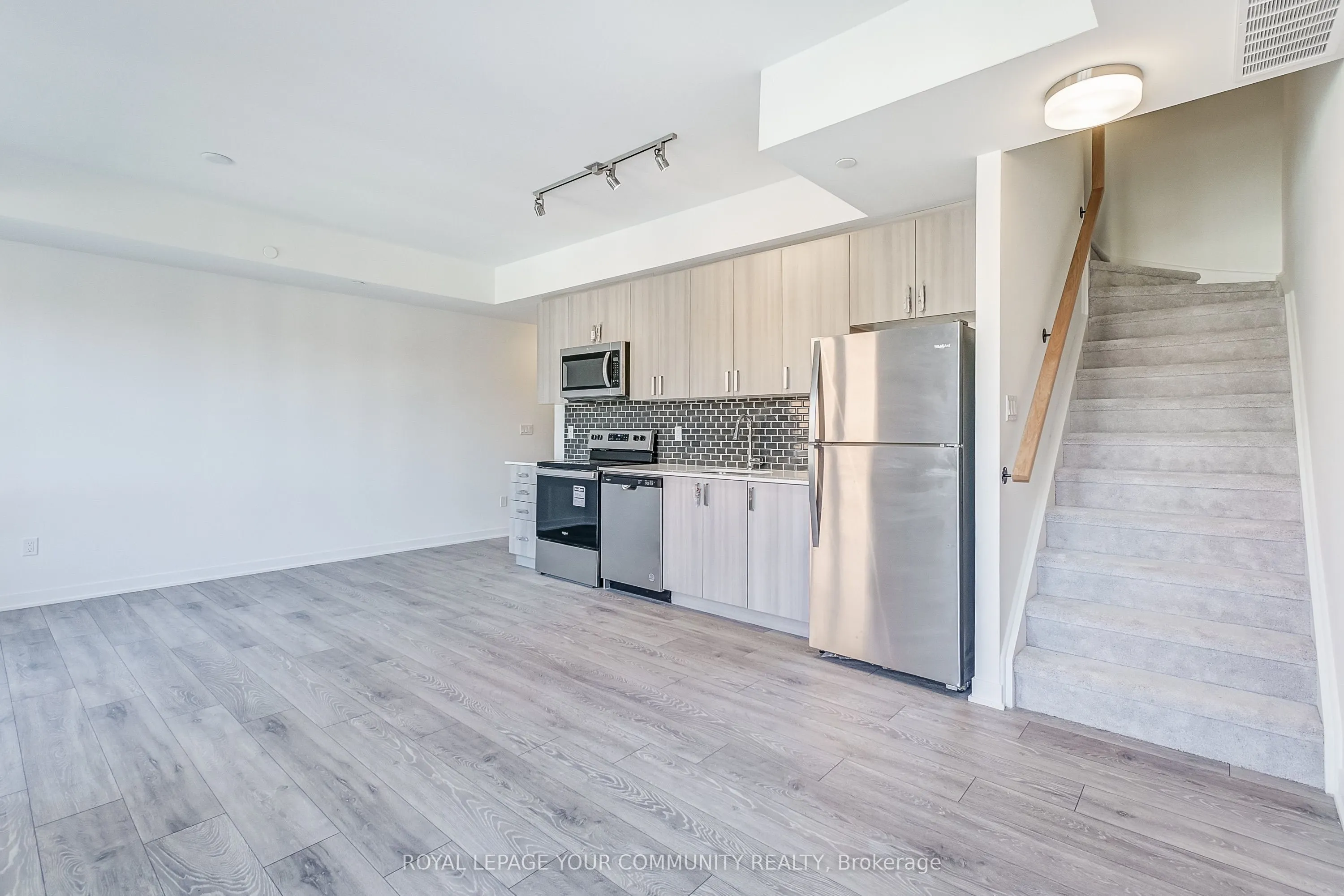 4017 Hickory Drive, #Unit 4