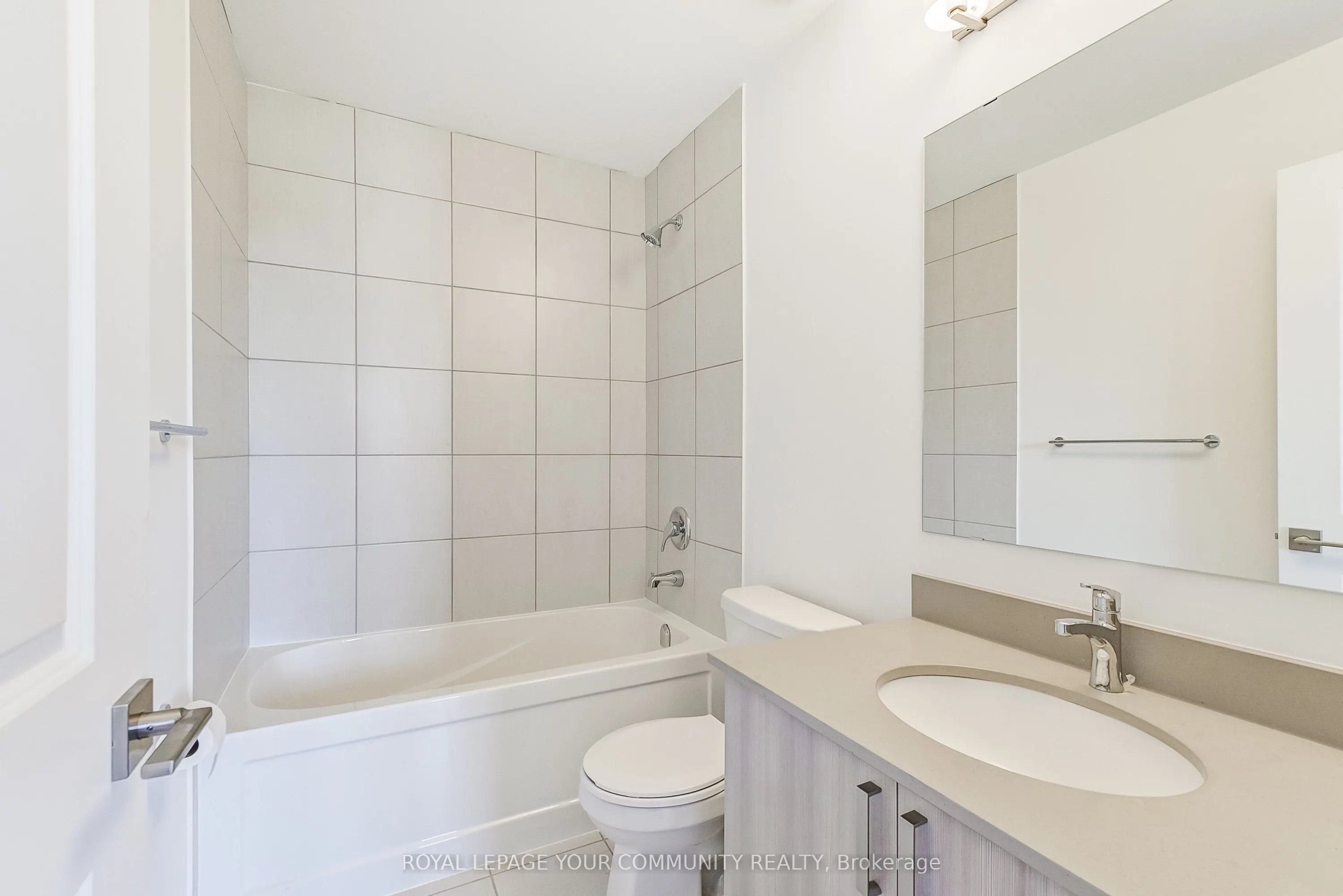 4017 Hickory Drive, #Unit 4